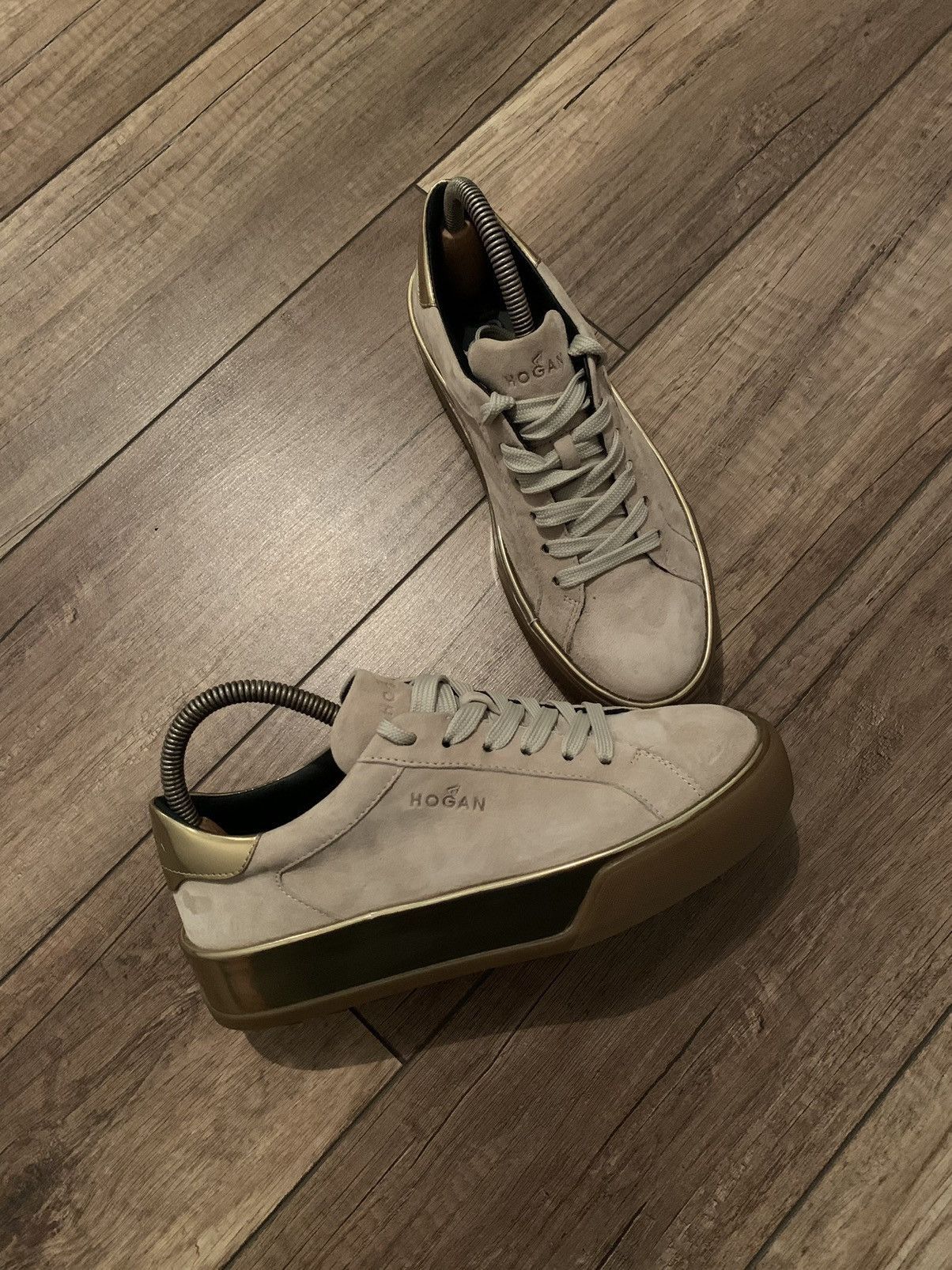 Hogan Hogan Women’s Low Top Suede Gold Beige Sneakers Shoes Size US 7 / IT 37 - 2 Thumbnail