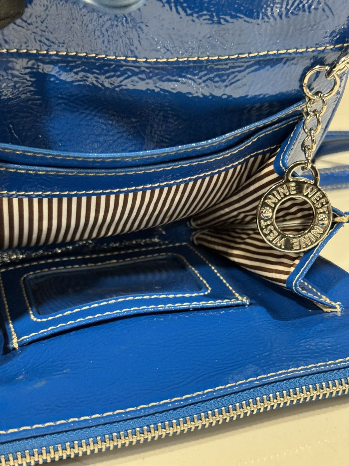Nine West Y2K Aesthetic Nine West Glossy Cobalt Blue Crossbody Size ONE SIZE - 10 Thumbnail