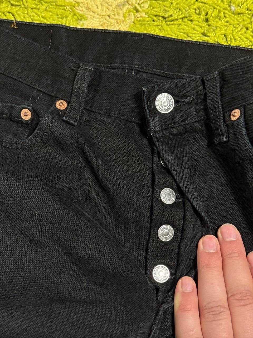 Levi's Vintage Levi’s 501 Black Denim Jeans Made in USA Size 31x30 Size US 31 - 9 Thumbnail