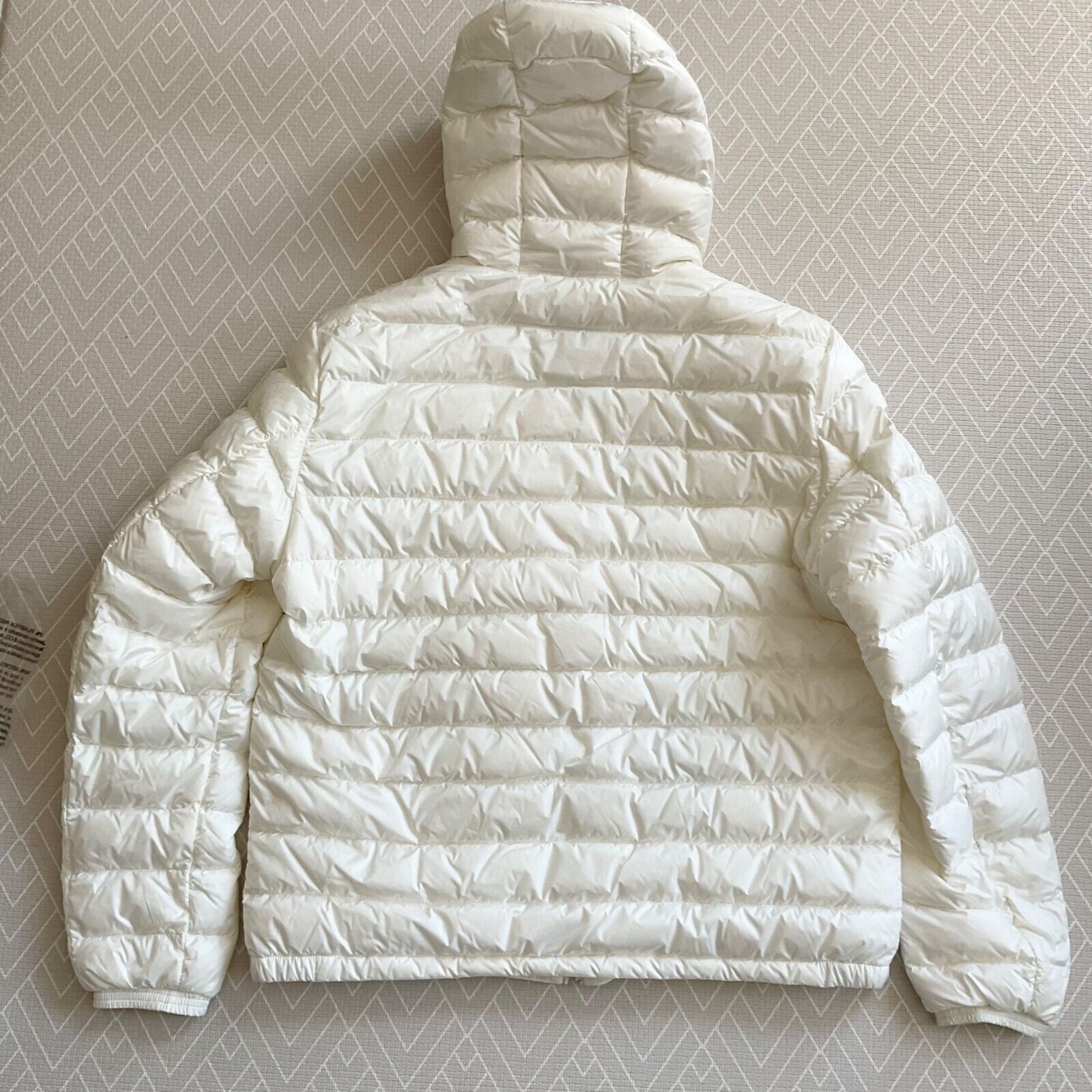 Moncler Moncler Mens Lihou Short Down short hoodie skii Coat Jacket Size US XL / EU 56 / 4 - 9 Thumbnail