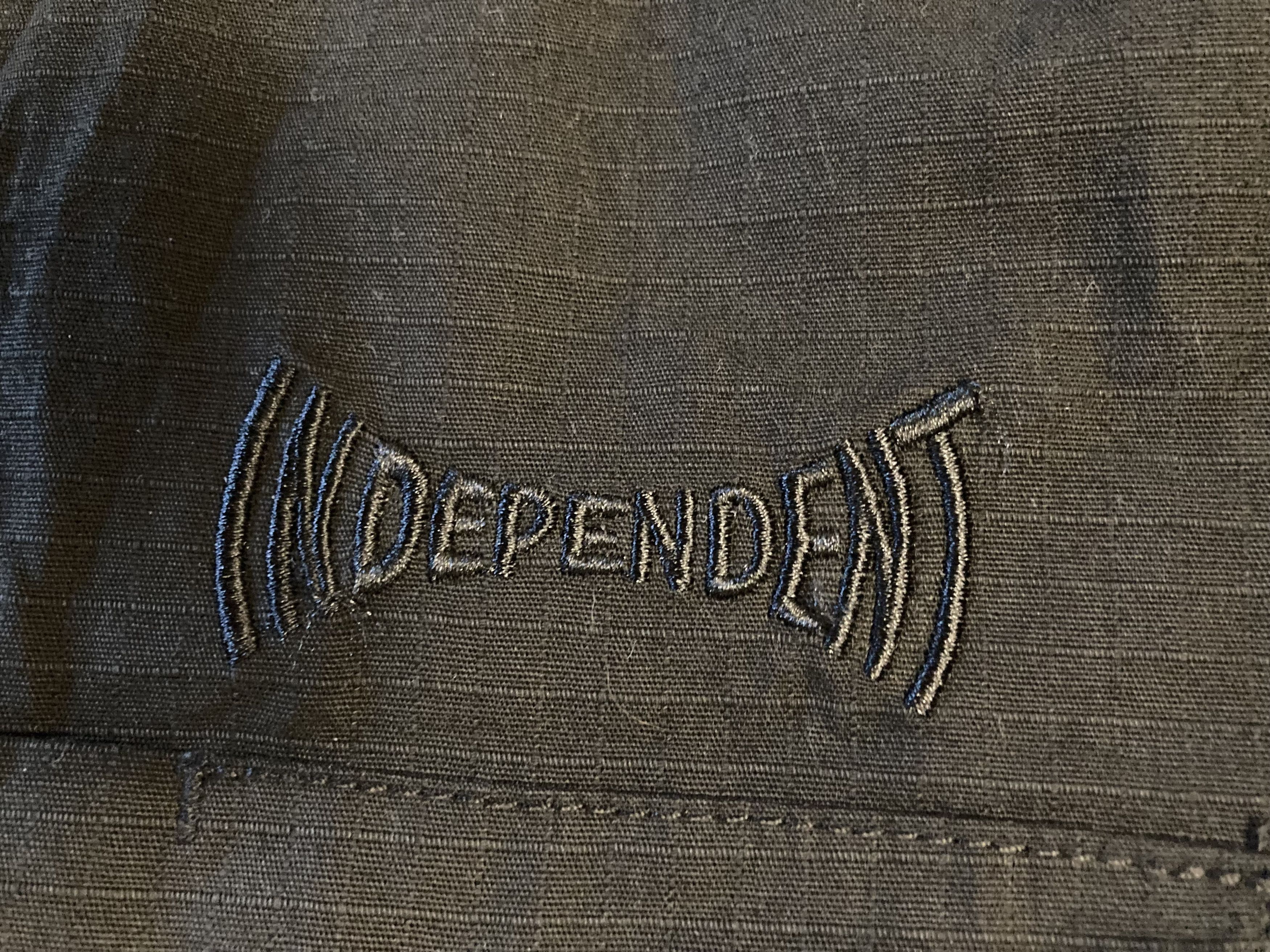 Independent Truck Co. The Independent Surrender regular fit long sleeve shirt Size US L / EU 52-54 / 3 - 5 Thumbnail