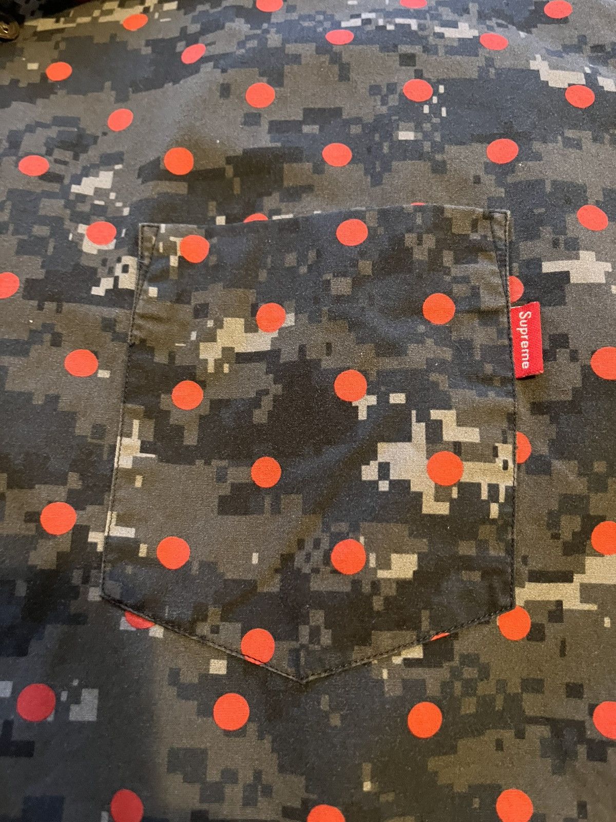 Comme des Garcons SHIRT Supreme CdG Shirt Digital Camo Navy Collar M Size US L / EU 52-54 / 3 - 2 Thumbnail