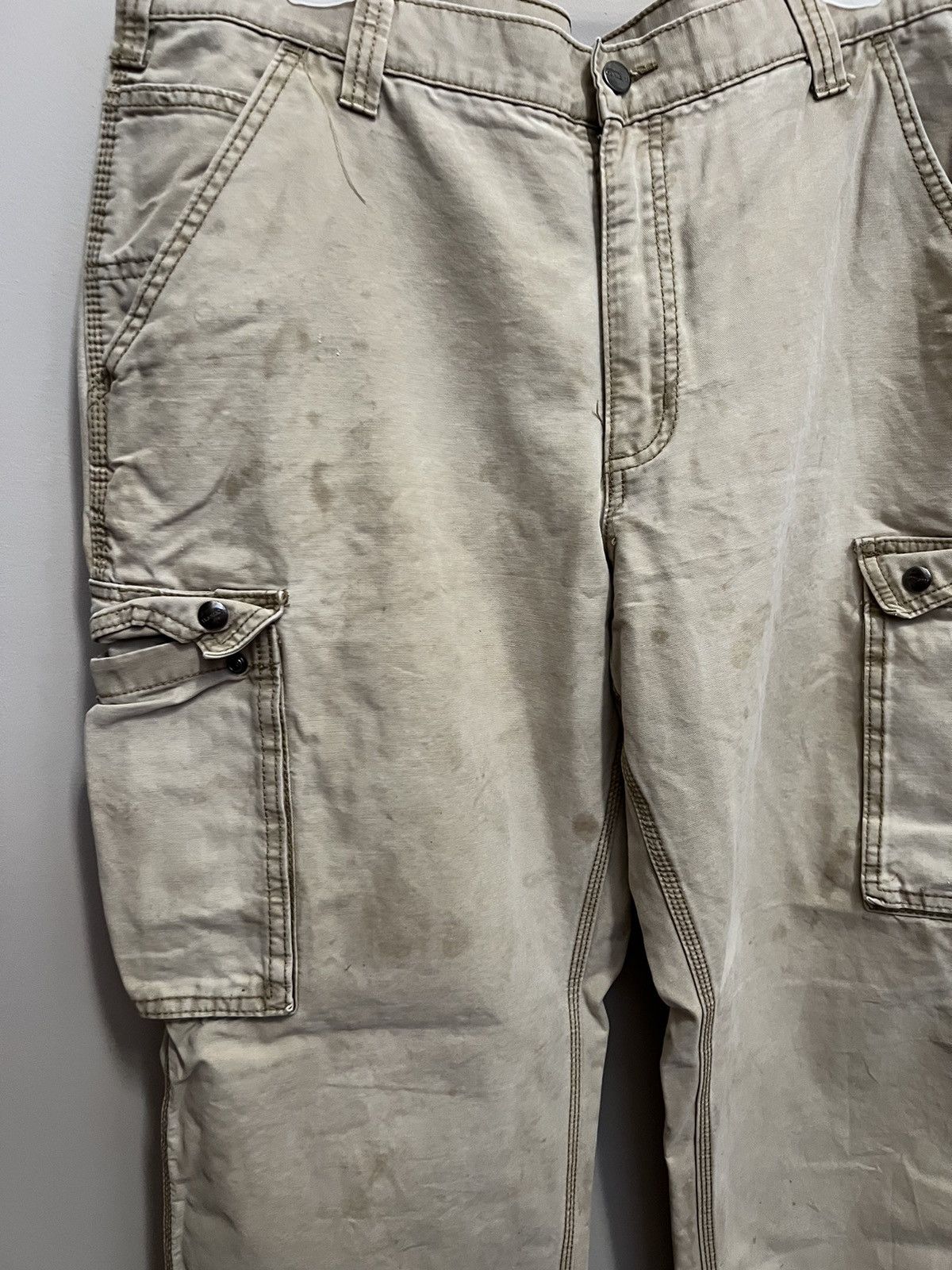 Carhartt × Vintage Vintage Carhartt Thrashed Cargo Pants Size US 38 / EU 54 - 2 Thumbnail