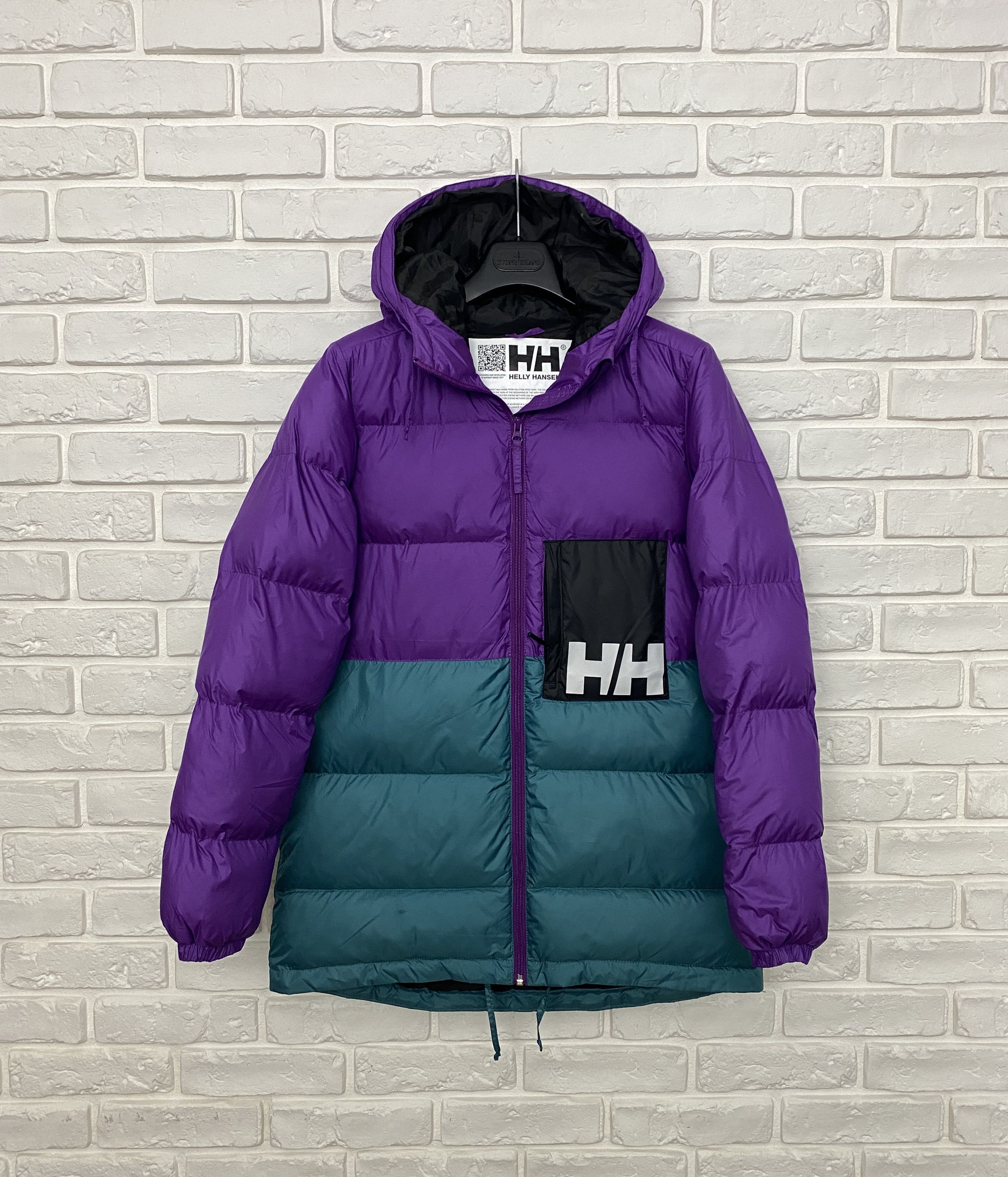 image of Helly Hansen W P&c Puffer Parka Hooded Purple Size M, Women's