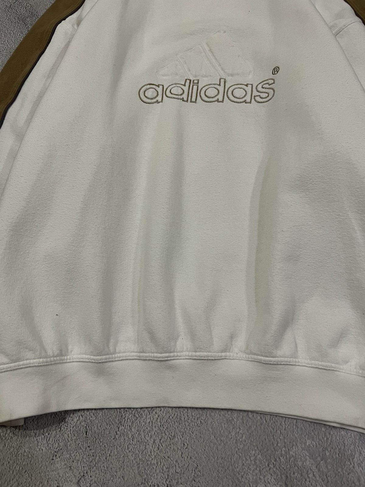 Adidas × Vintage Vintage Y2k Adidas🤍 3D Spellout Big Logo Sweatshirt 90’s Size US XL / EU 56 / 4 - 9 Thumbnail