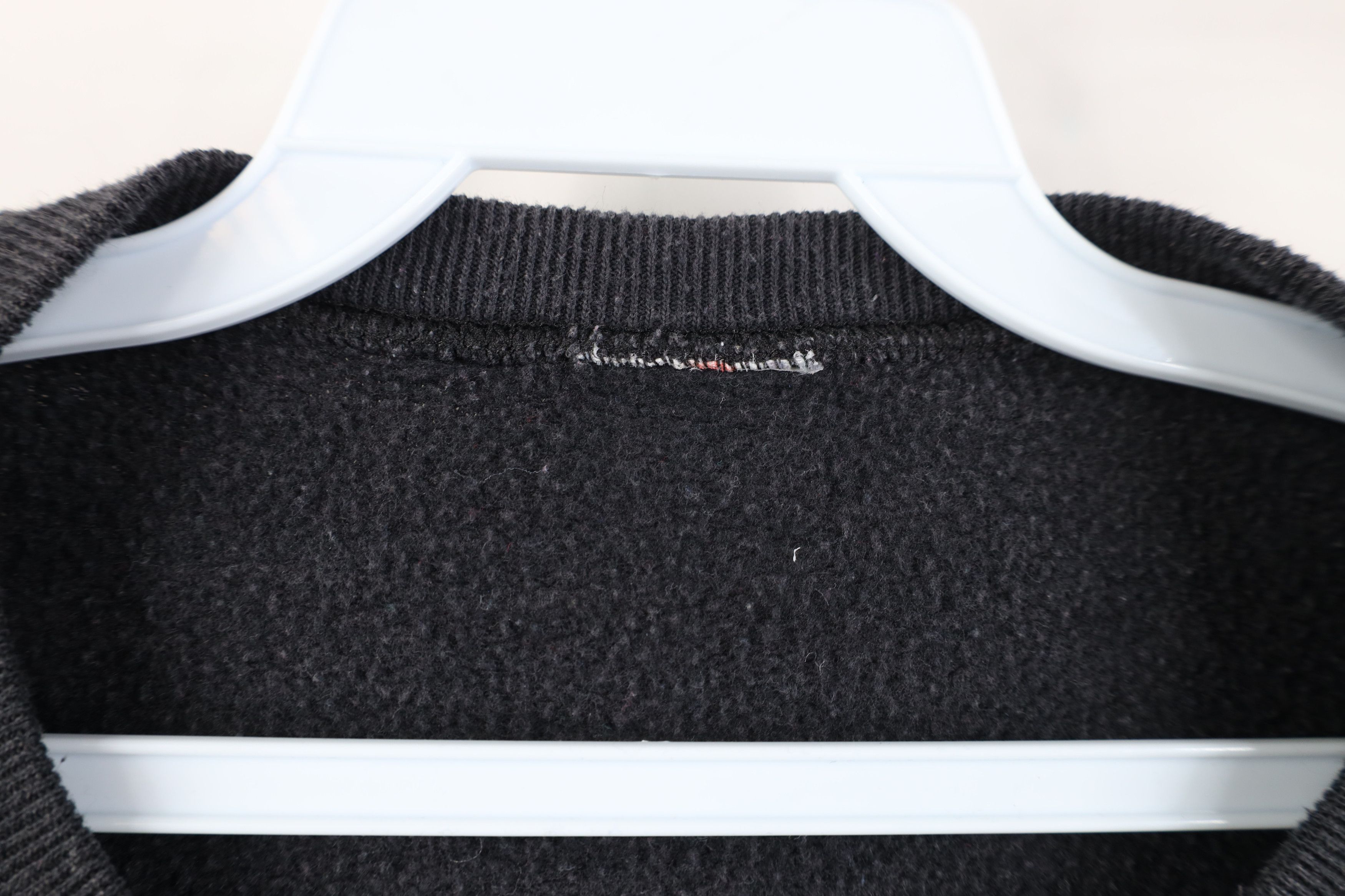 Vintage Vintage 90s Streetwear Faded Blank Crewneck Sweatshirt Black Size US XXL / EU 58 / 5 - 4 Thumbnail