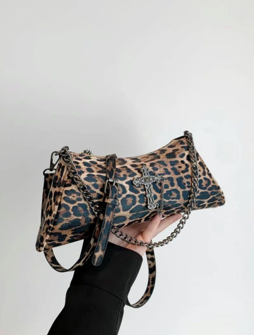 Vintage Leopard Pattern Criss Cross Design Crossbody Cheetah Bag Size ONE SIZE - 1 Thumbnail