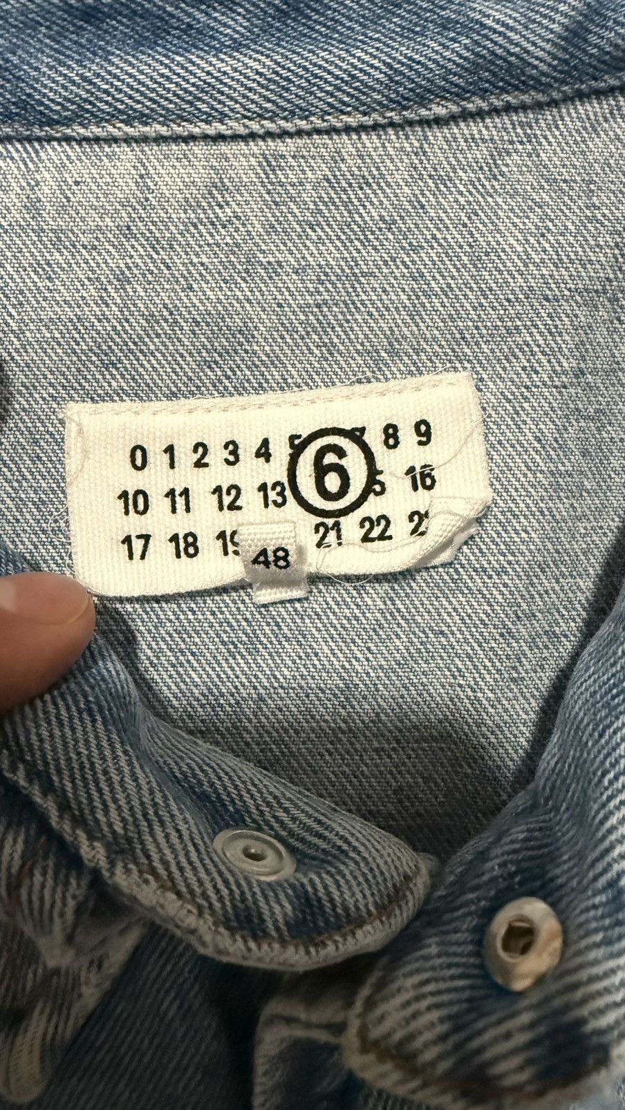 MM6 MM6 Maison Margiela Sleeveless Denim Shirt - Medium Size US M / EU 48-50 / 2 - 5 Thumbnail