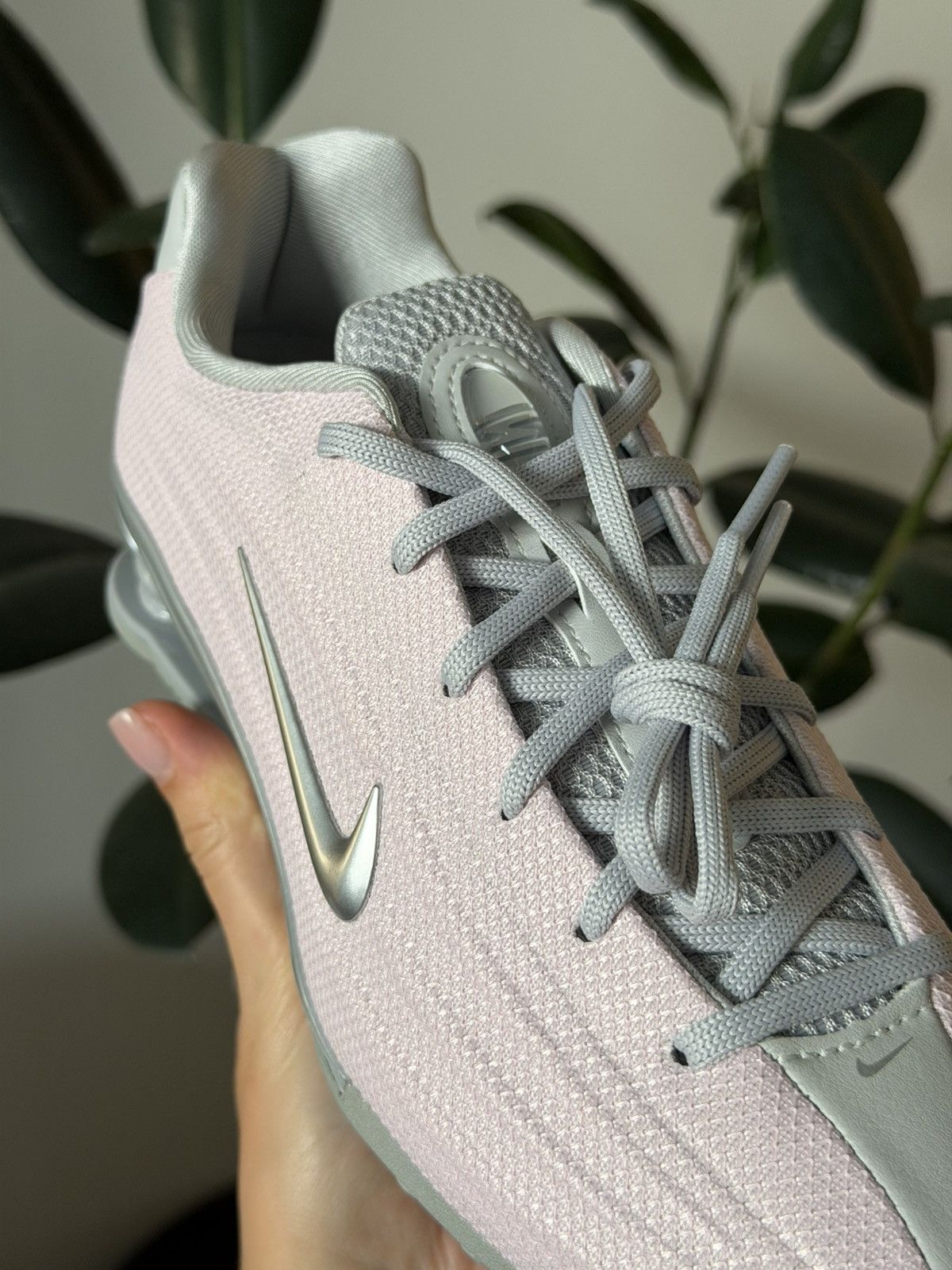 Nike Nike Wmns Shox Z SE "Pink Foam Metallic Silver" 8W / 6.5M Size US 8 / IT 38 - 5 Thumbnail