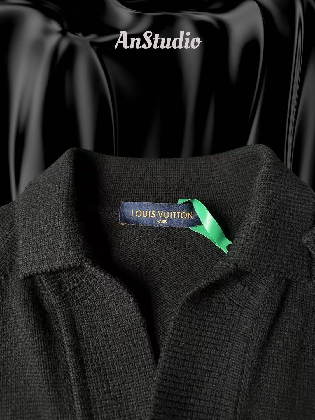 Louis Vuitton × NBA Louis Vuitton x NBA Black Knit NBA Logo Cardigan Size US M / EU 48-50 / 2 - 3 Thumbnail