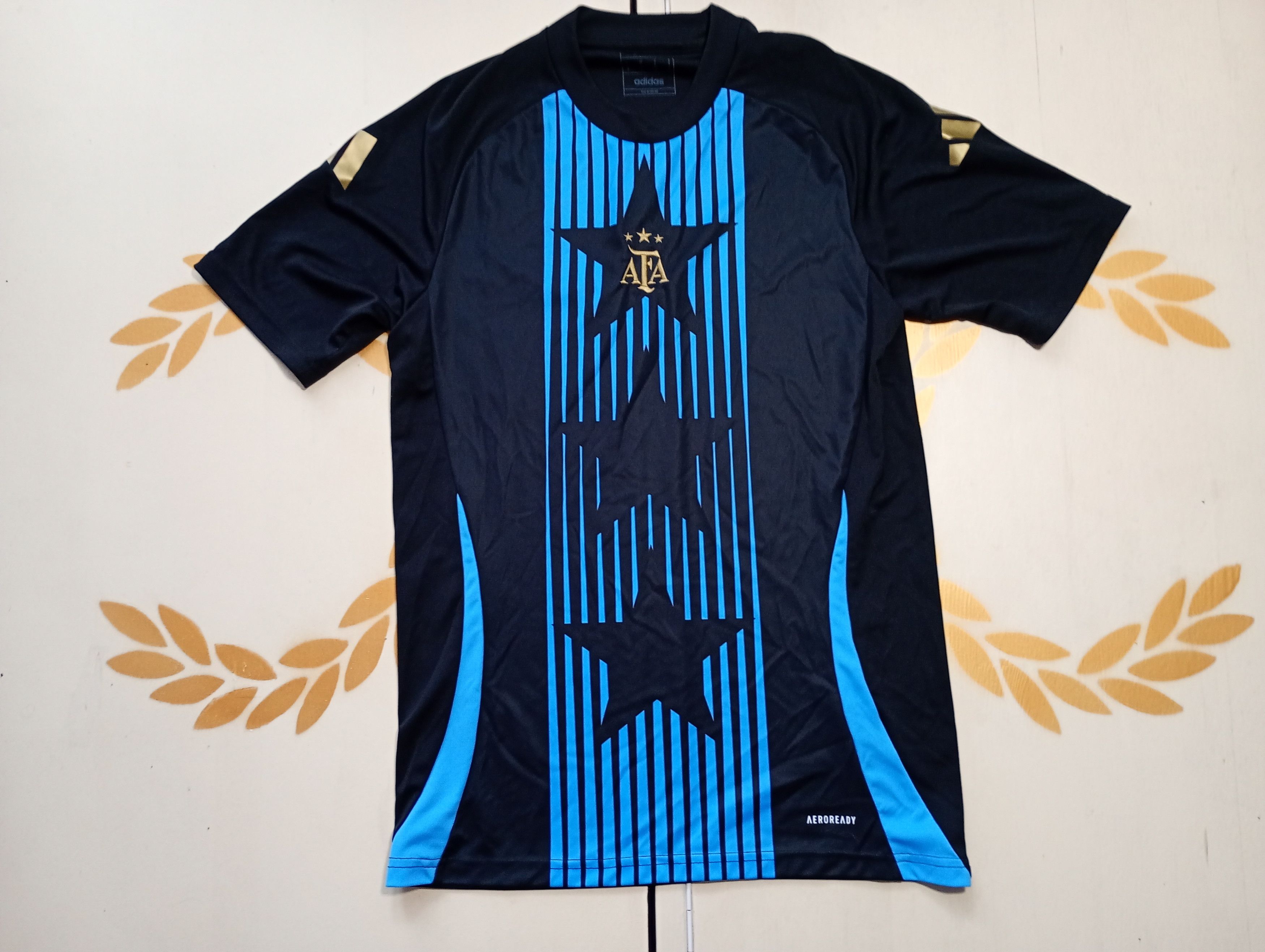Adidas Adidas Argentina Pre-match Jersey 2024-2025 Size US S / EU 44-46 / 1 - 2 Thumbnail