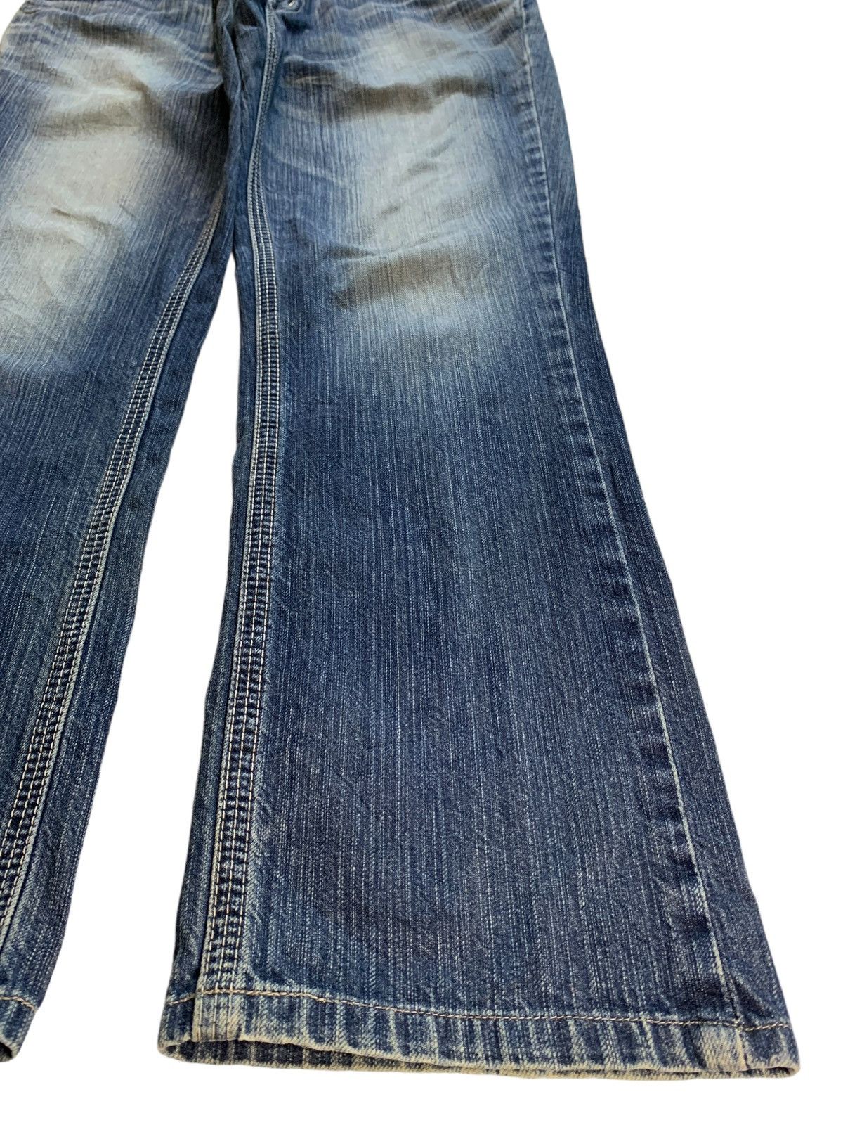 Edwin Exclusive Vintage Edwin Buckle Back Faded Wash Baggy Jeans Size US 34 / EU 50 - 7 Thumbnail