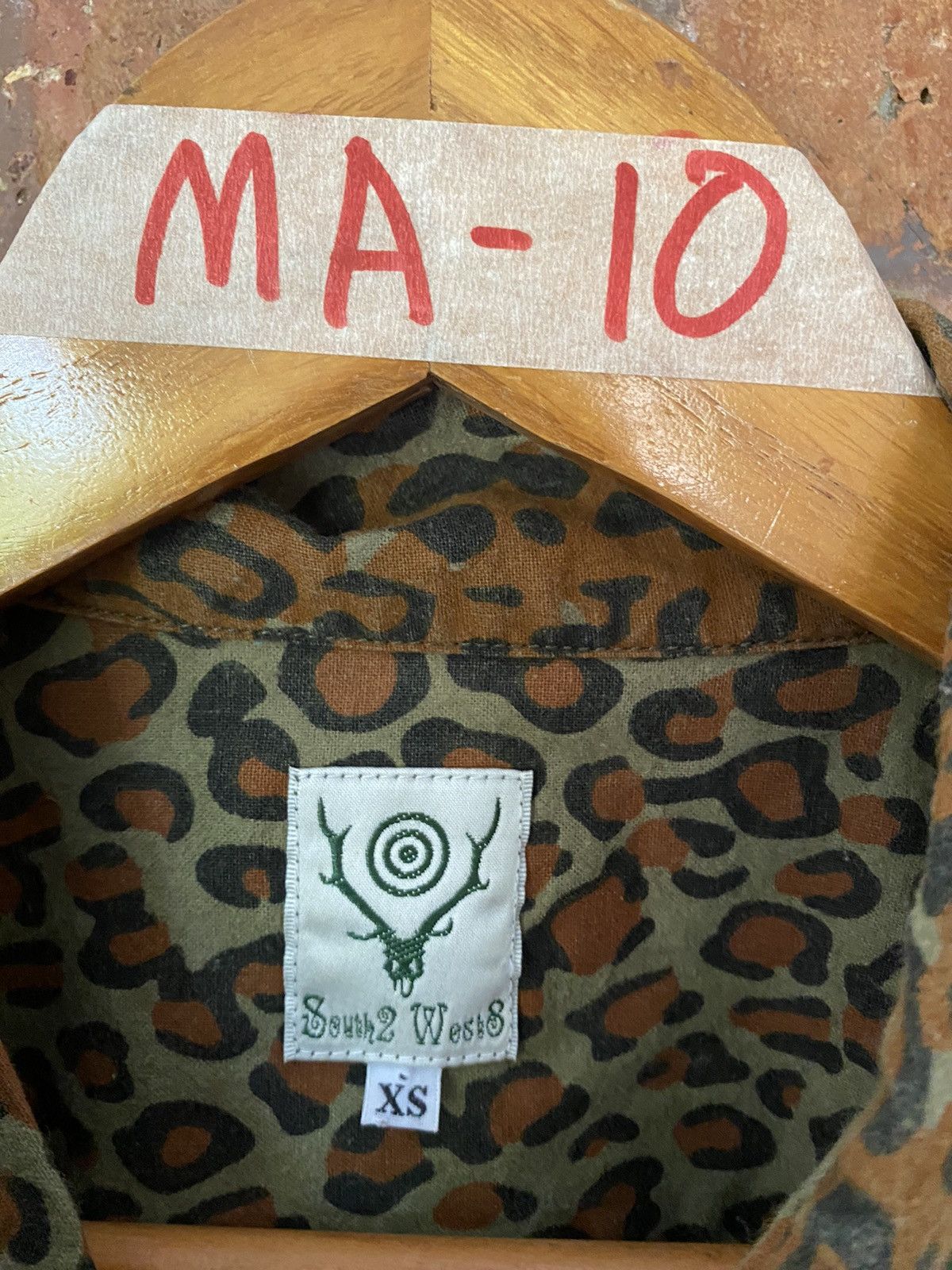 South2 West8 2000s S2W8 6 Pocket leopard shirt Size US S / EU 44-46 / 1 - 9 Thumbnail