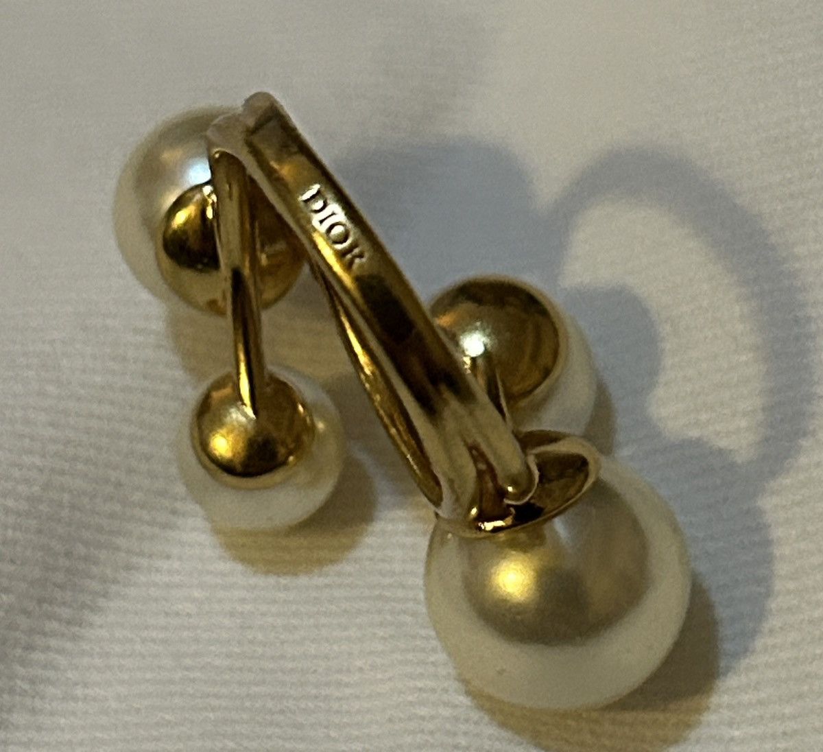 Dior Dior D-STUDS RING Gold-Finish Metal and White Resin Pearls Size ONE SIZE - 11 Thumbnail