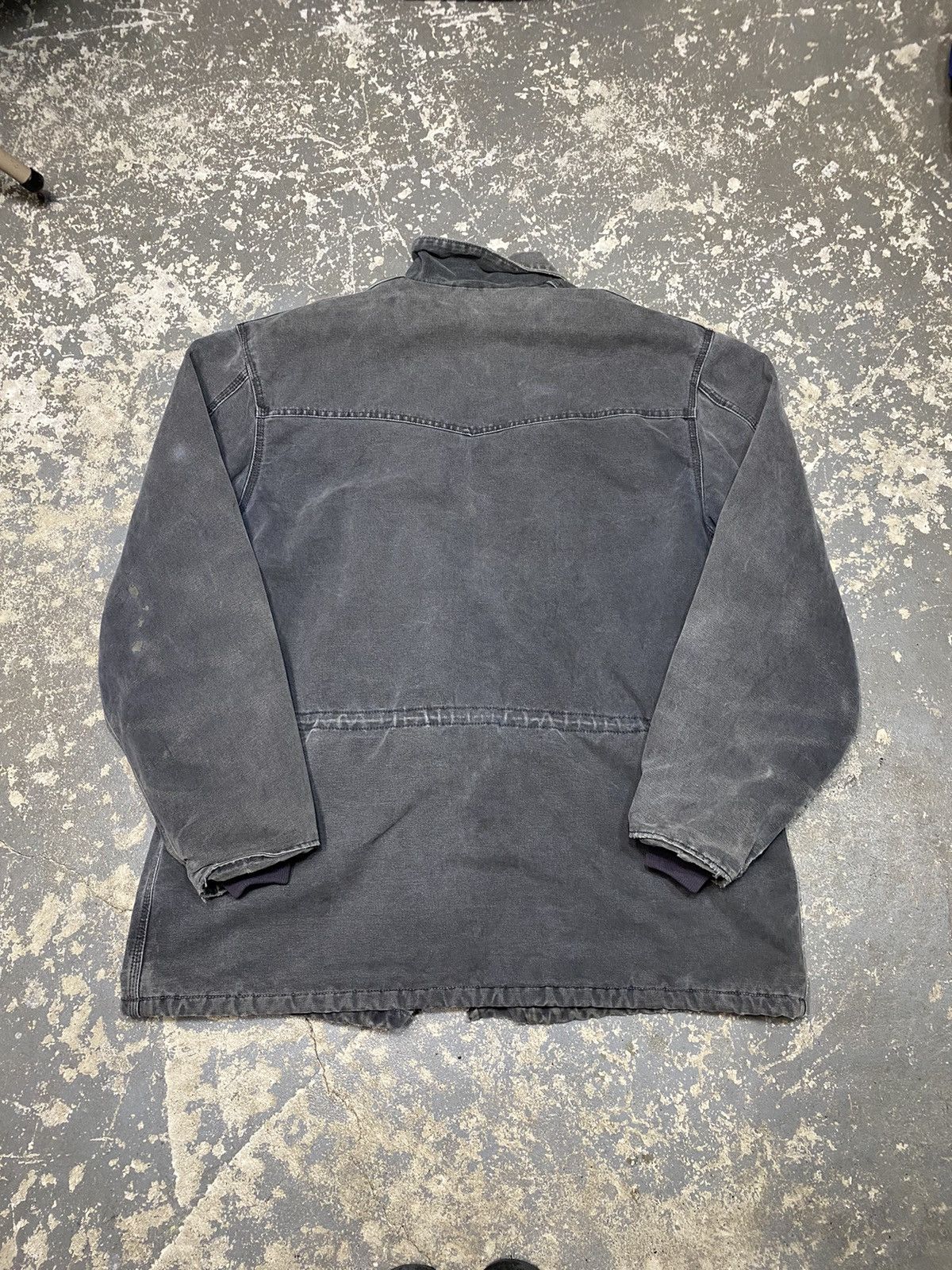Carhartt × Vintage Vintage Carhartt Faded Chore Work Cape Jacket Size US XXL / EU 58 / 5 - 10 Thumbnail