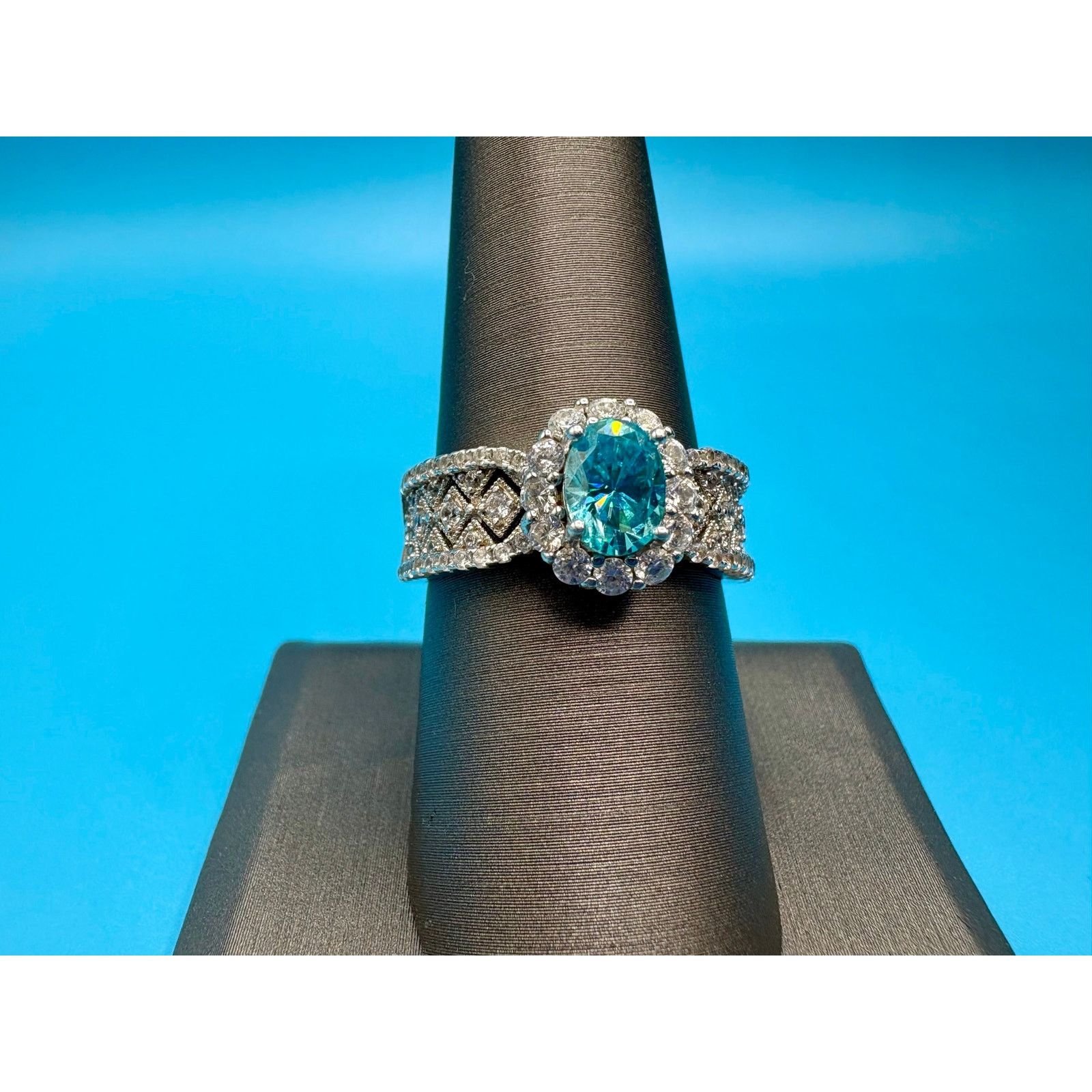 Jewelry NEW Aquamarine Moissanite Ring & Necklace in PT950 & AU750 Size ONE SIZE - 11 Thumbnail