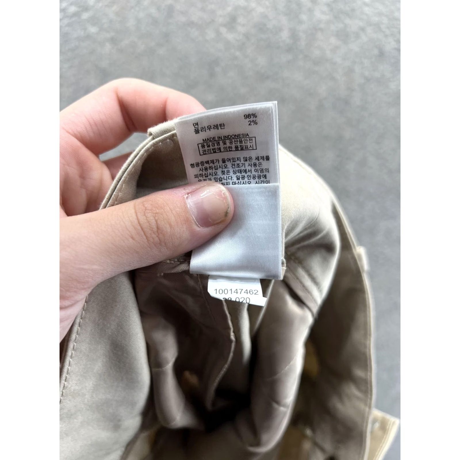 Brooks Brothers Brooks Brothers Pants Womens 4 Beige Twill Capri Pleated Cuffed Stretch Casual Size 27" / US 4 / IT 40 - 3 Thumbnail
