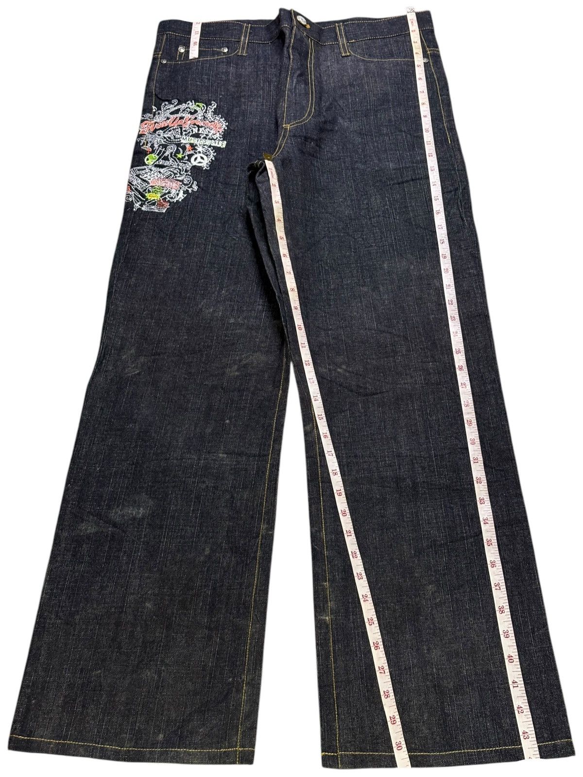 Japanese Brand Vintage Japanese Brand Embroidery Mud Wash Baggy Jeans Size US 33 - 13 Thumbnail