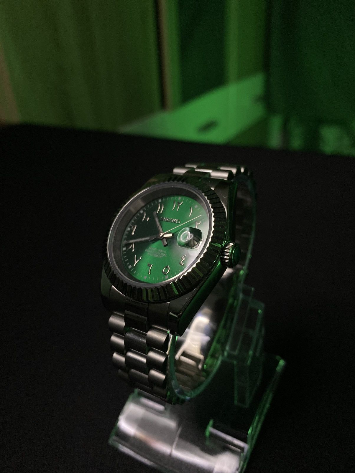 Seiko Seiko 5 Green Arabic Dial Automatic Size 40 - 2 Thumbnail