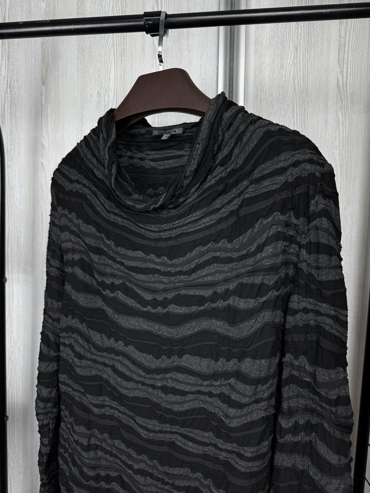 OSKA OSKA Womens Pullover Pleated Avant Garde Sweater Size 3 Size L / US 10 / IT 46 - 4 Thumbnail