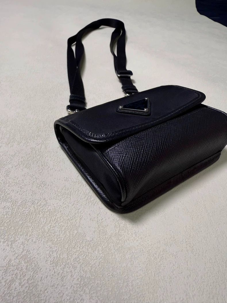 Prada Prada Nylon Shoulder Crossbody Bag with Box-2506 Size ONE SIZE - 3 Thumbnail