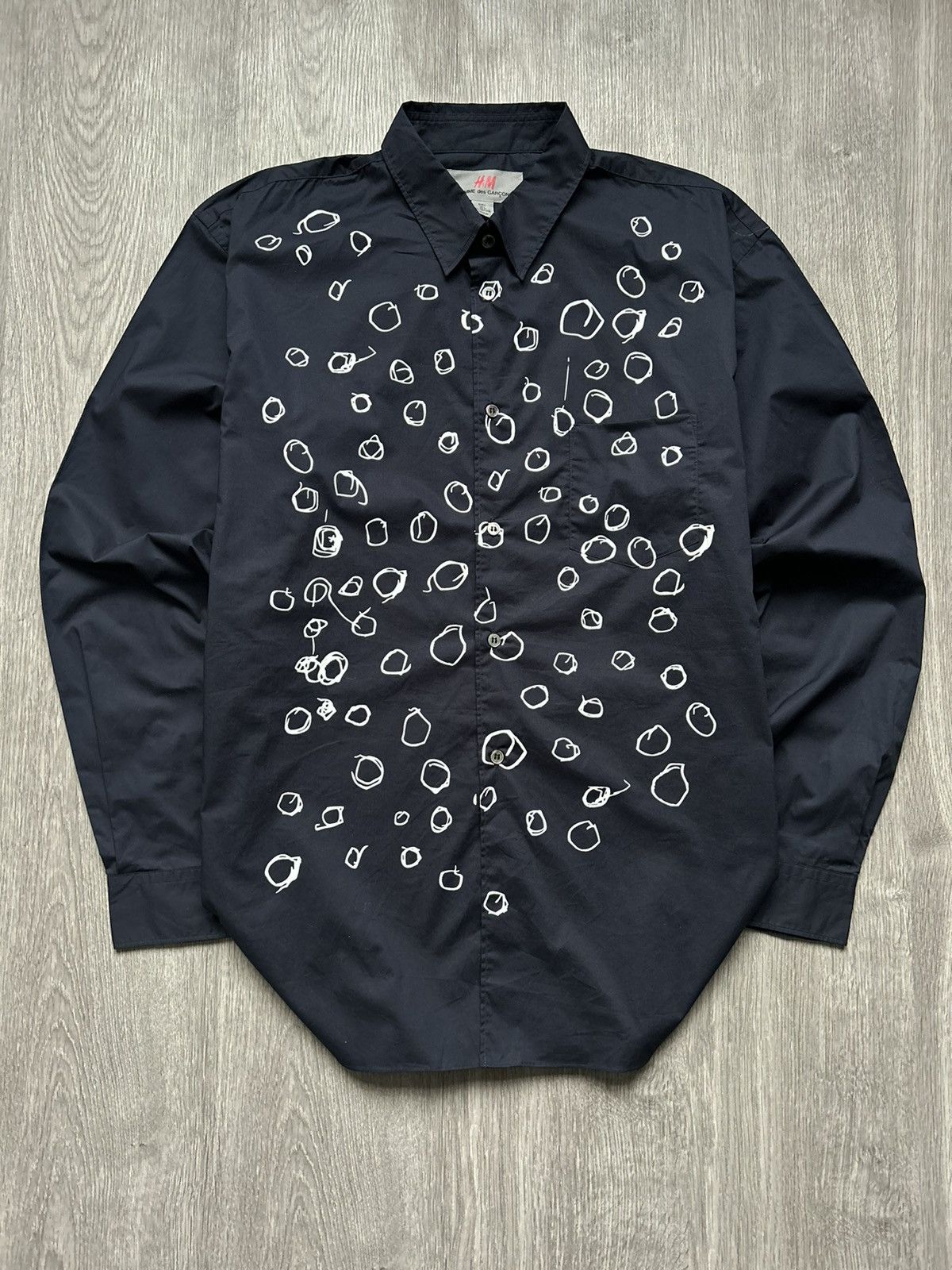 Comme des Garcons × Japanese Brand Shirts 👔 H&M x Comme Des Garçons 🔘 Japanbrand 🇯🇵 🔘 Size US L / EU 52-54 / 3 - 1 Thumbnail