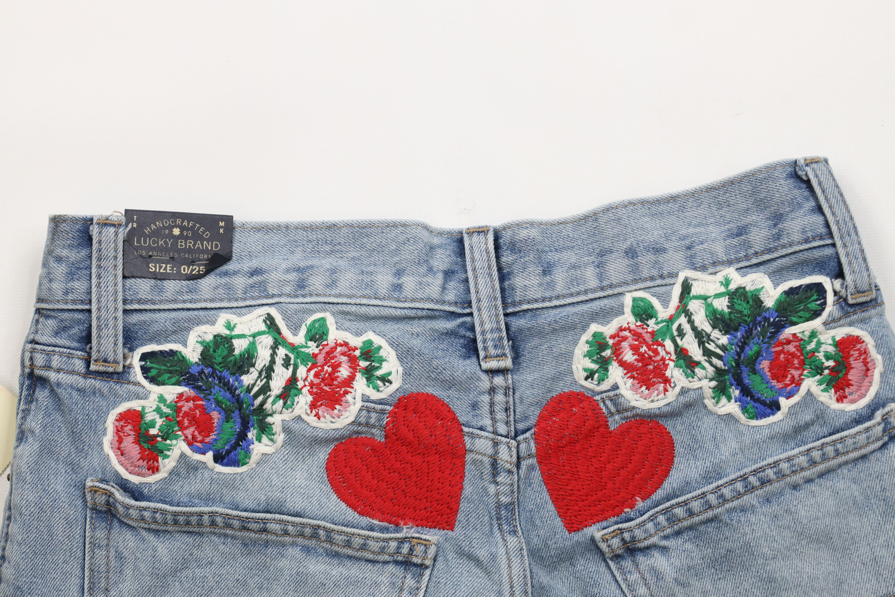 Vintage New Lucky Brand Fly Flower Floral Cut Off Denim Jean Shorts Size 25" / US 0 / IT 36 - 10 Thumbnail