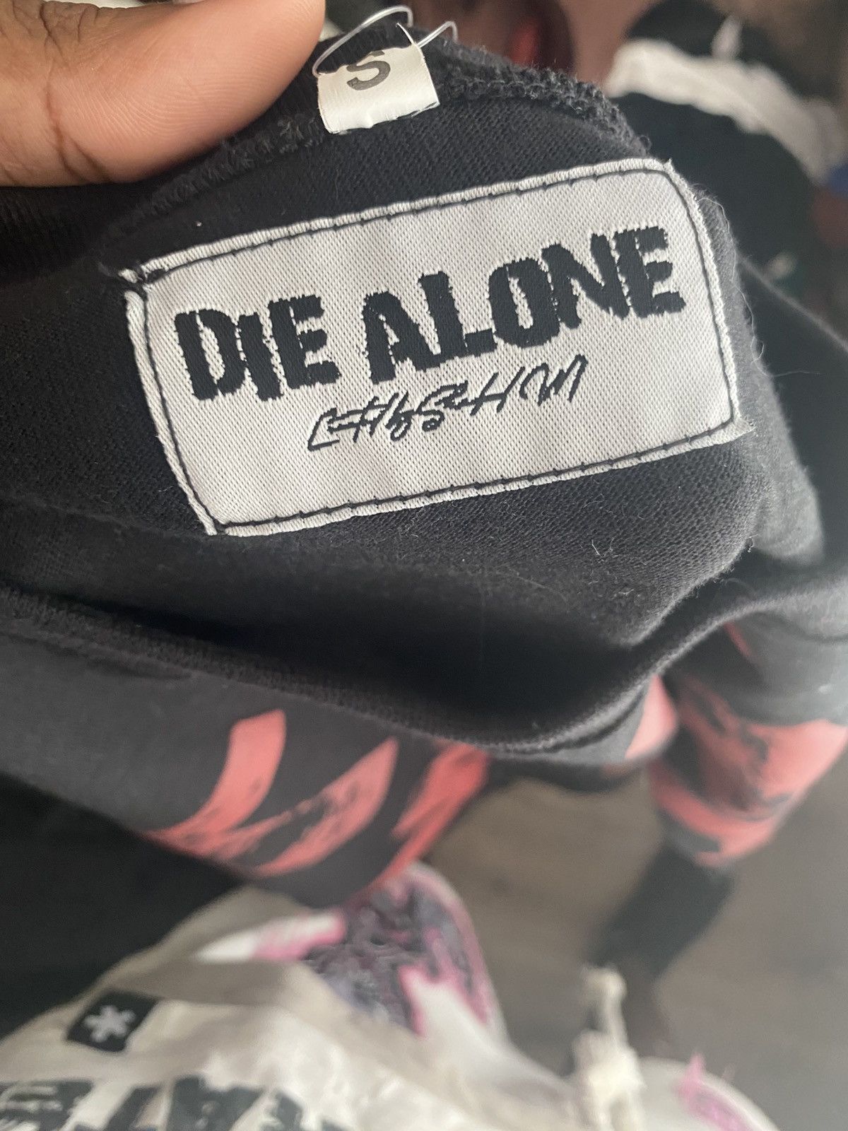 Other Die alone nothing matter Size US S / EU 44-46 / 1 - 5 Thumbnail
