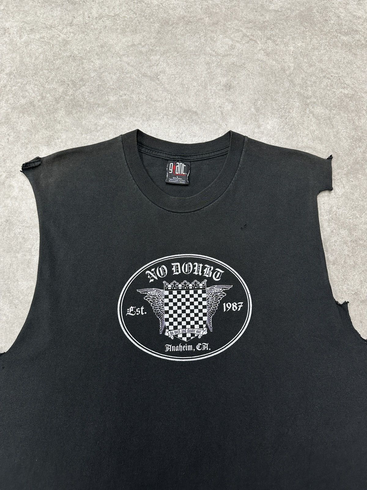 Band Tees Vintage No Doubt Band Tee Faded Black Sleeveless Grunge Size US L / EU 52-54 / 3 - 3 Thumbnail