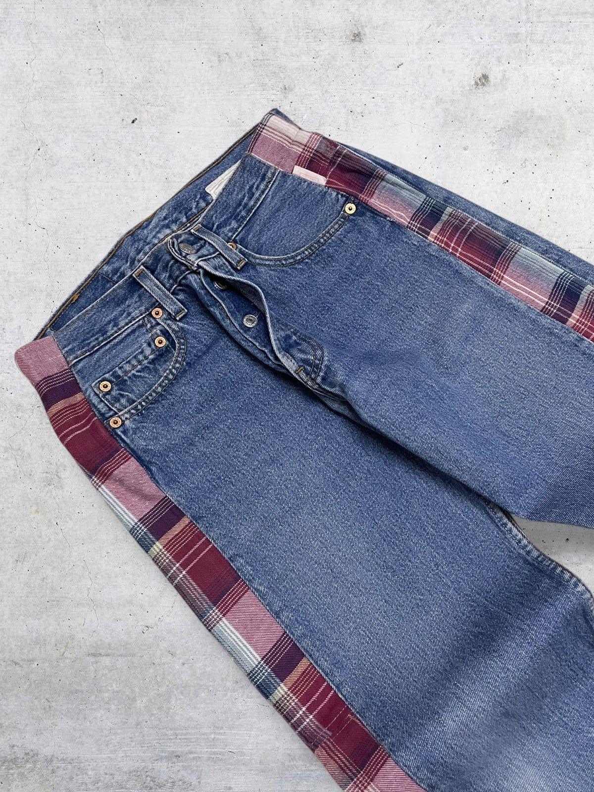 Levi's Vintage Clothing VINTAGE 501 LEVIS USA DESIGNER 90S SAMPLE TAPPED RARE DENIM Size US 28 / EU 44 - 7 Thumbnail