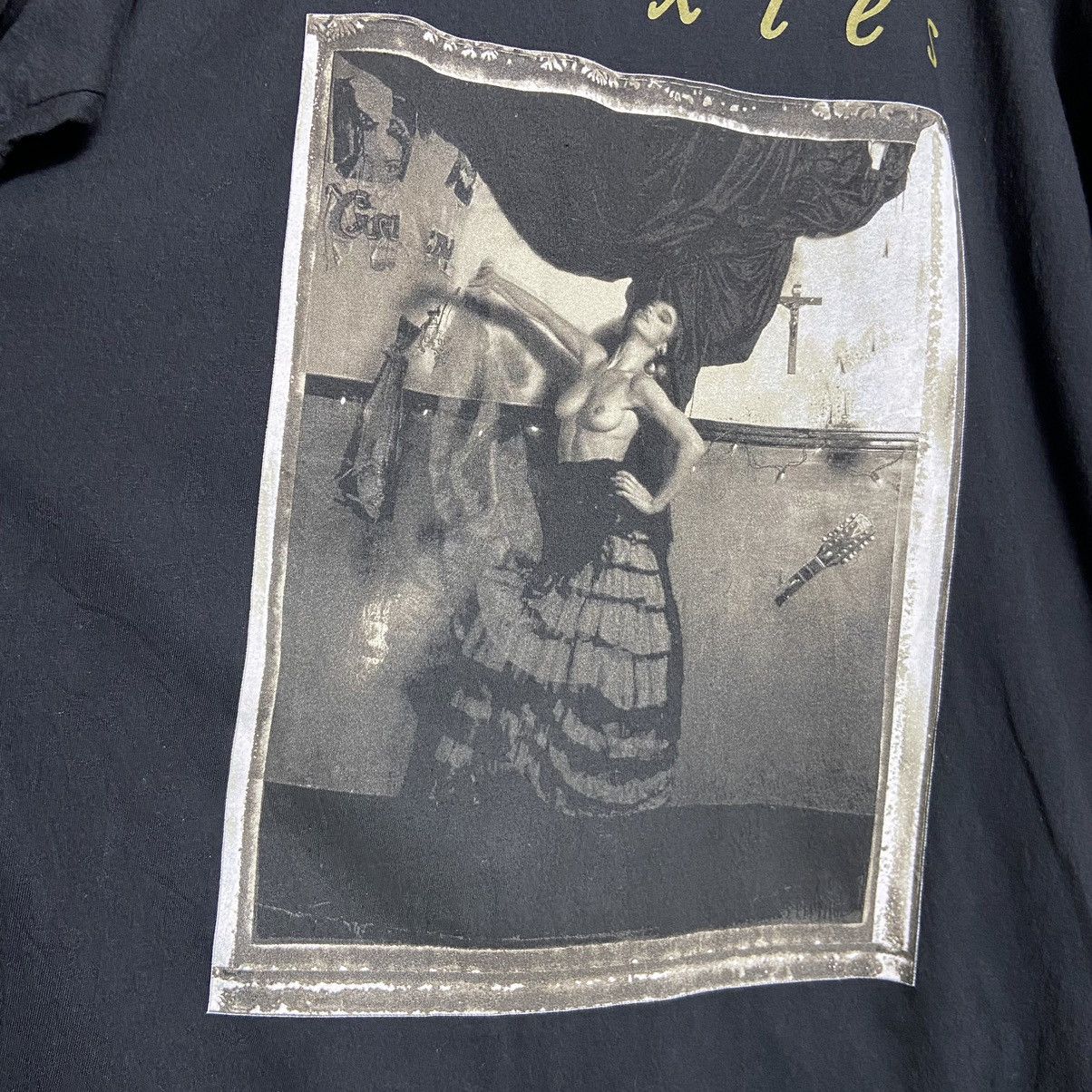 Band Tees Vintage Y2K Pixies Band Tee / Photo Graphic T-Shirt Size US L / EU 52-54 / 3 - 2 Thumbnail