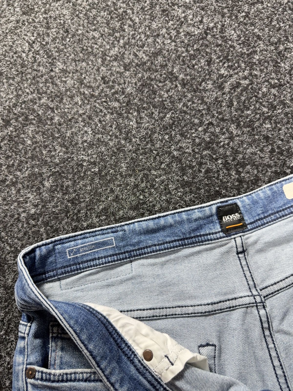 Hugo Boss 00s Hugo Boss Orange Distressed 040 Taber Tapered Jeans W36 Size US 36 / EU 52 - 10 Thumbnail