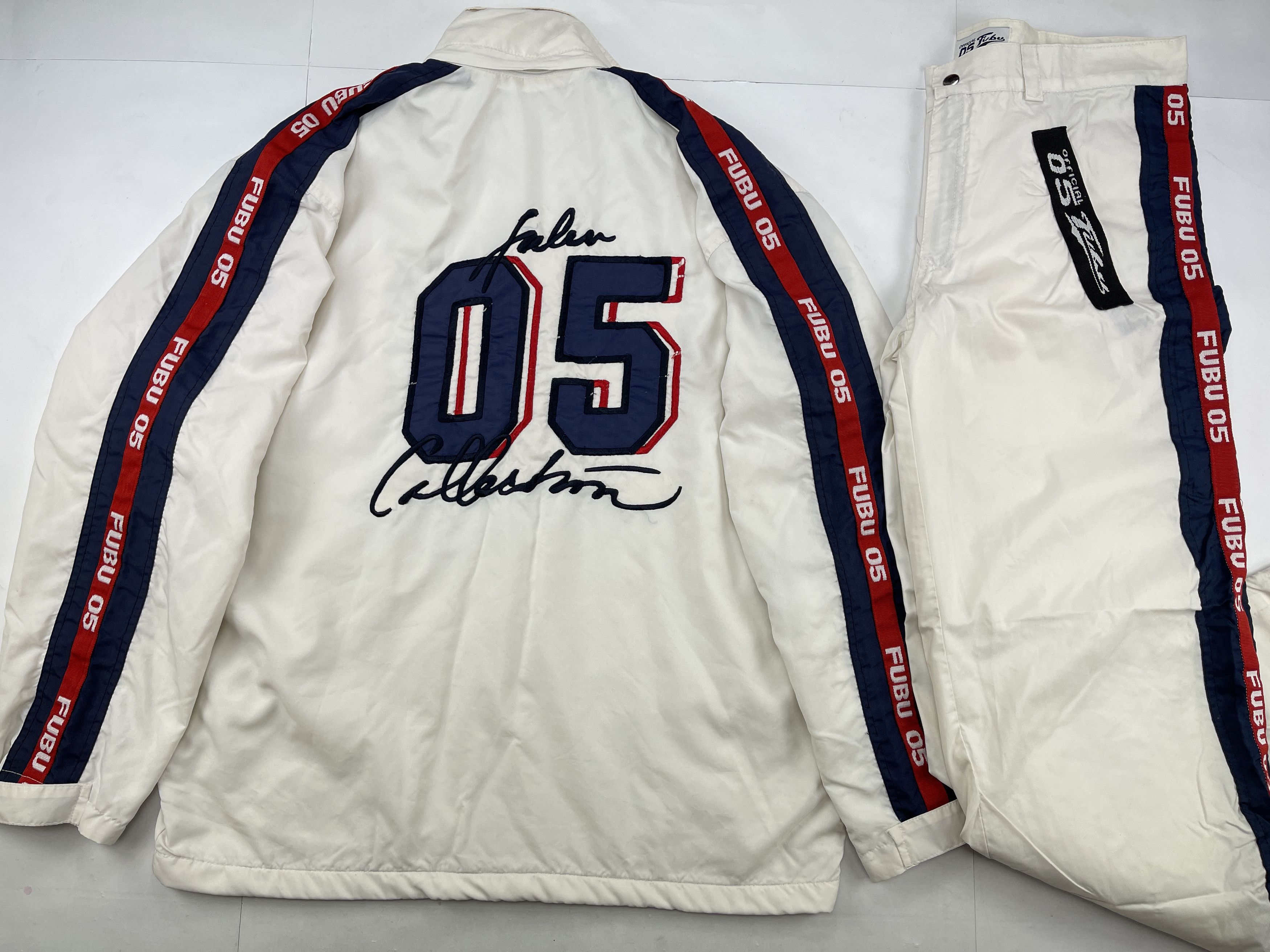 Fubu FUBU tracksuit, baggy track suit jacket and pants set 90s L Size US L / EU 52-54 / 3 - 1 Thumbnail