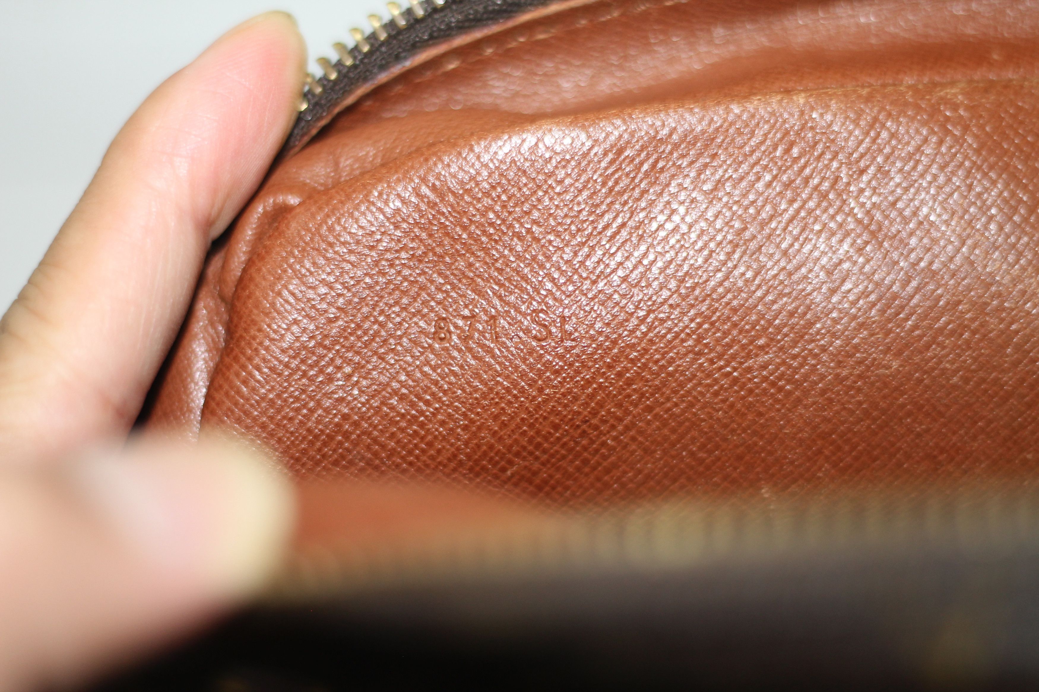 Louis Vuitton Vintage LOUIS VUITTON 871 SL Compiegne 28 Bag. Size ONE SIZE - 16 Thumbnail