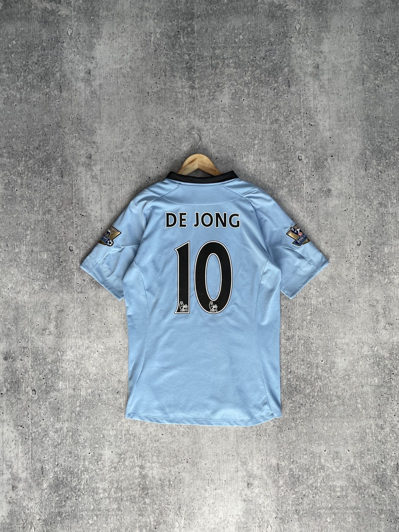 Umbro Umbro De Jong Manchester City 2012/2013 Authentic Jersey Size US M / EU 48-50 / 2 - 3 Thumbnail
