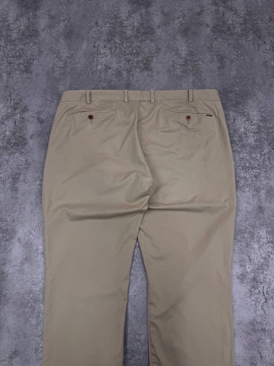 Polo Ralph Lauren Polo Ralph Lauren Men's Khaki Classic Chino Pants Size 40 Size US 40 / EU 56 - 2 Thumbnail