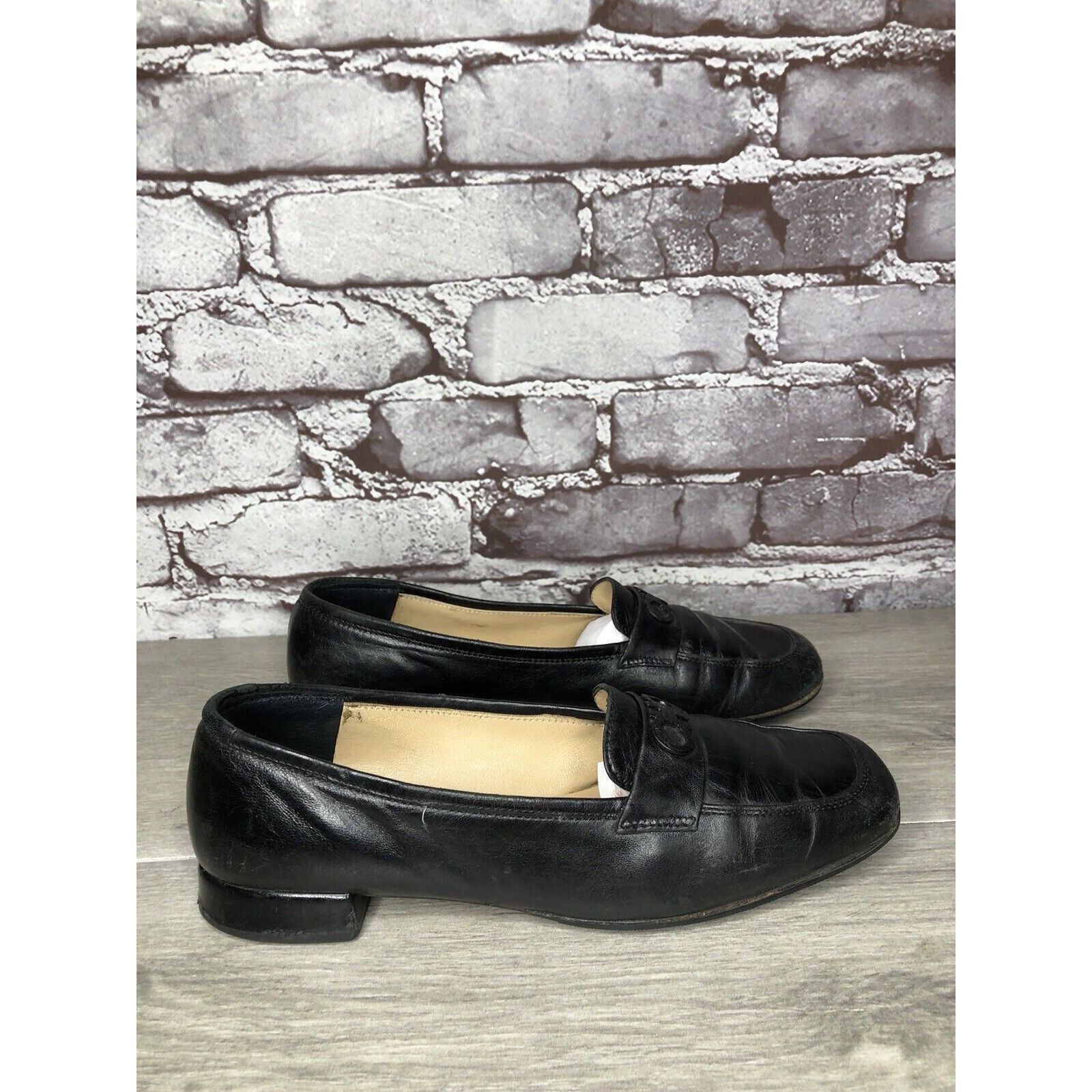 Salvatore Ferragamo Salvatore Ferragamo Black Leather Logo Slip On Loafer Shoes Size US 6 / IT 36 - 12 Thumbnail