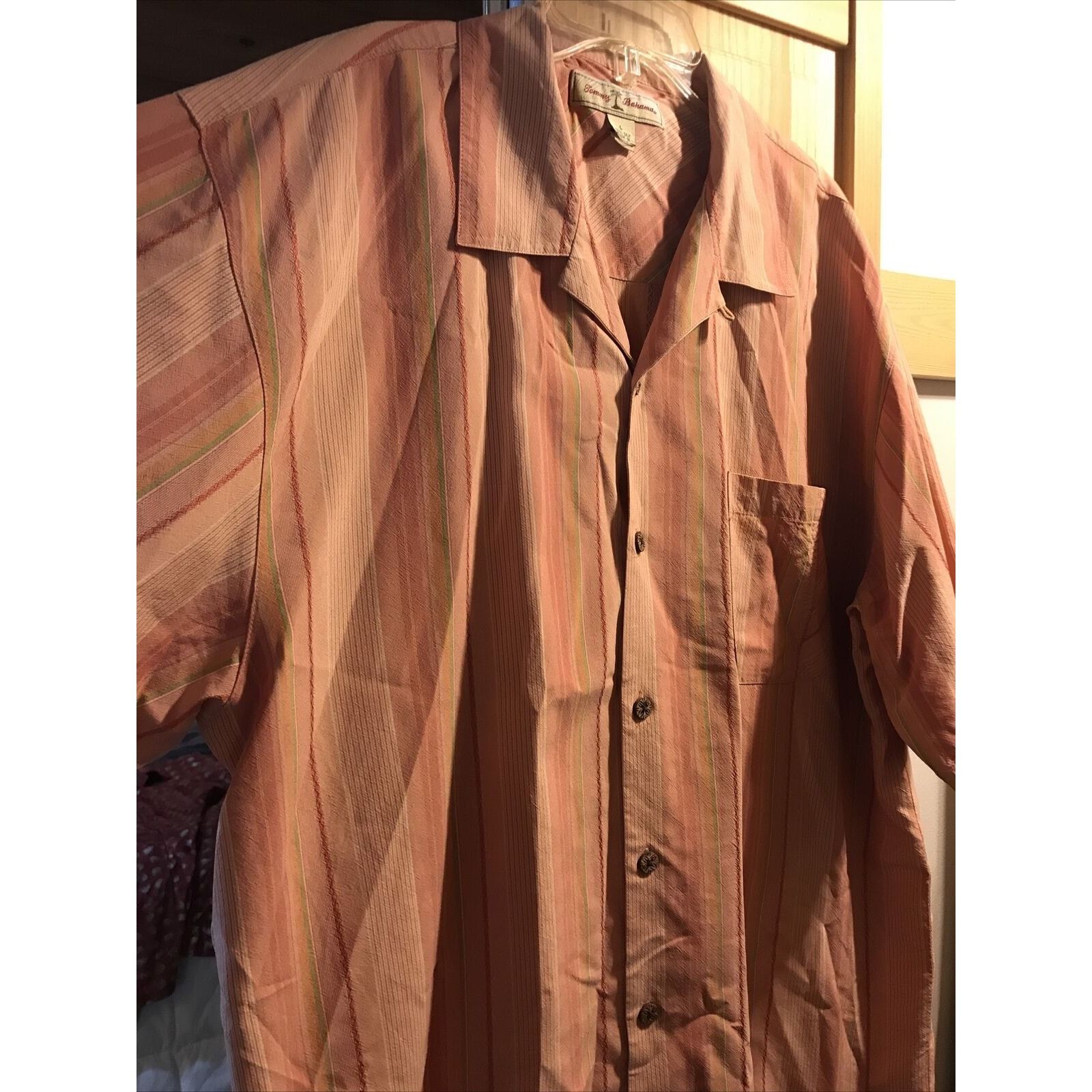 Tommy Bahama Tommy Bahama Men L Salmon Striped Silk Button Hawaiian Shirt Size US L / EU 52-54 / 3 - 4 Thumbnail