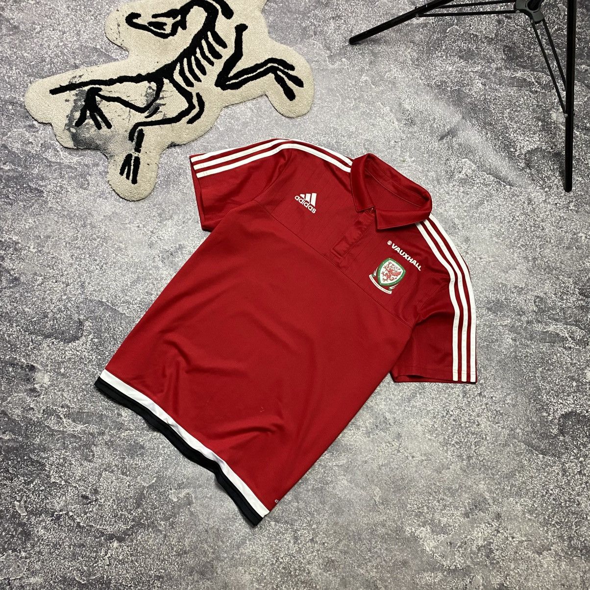 Vintage Vintage Adidas FC Wales 2016 National soccer jersey Size US XL / EU 56 / 4 - 1 Thumbnail
