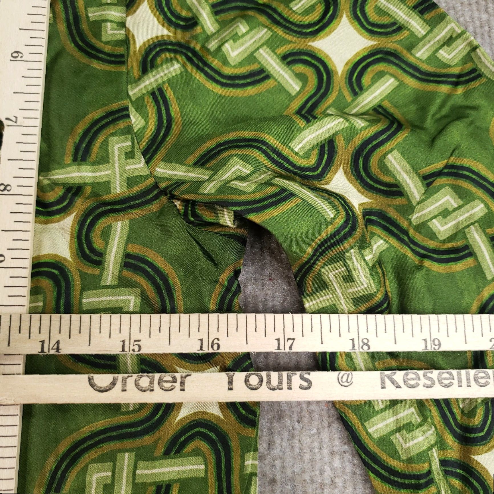 Vintage VINTAGE Maliparmi Dress Geometric 100% Silk Green Shift Womens Size 40 Knee Length Casual Size S / US 4 / IT 40 - 3 Thumbnail