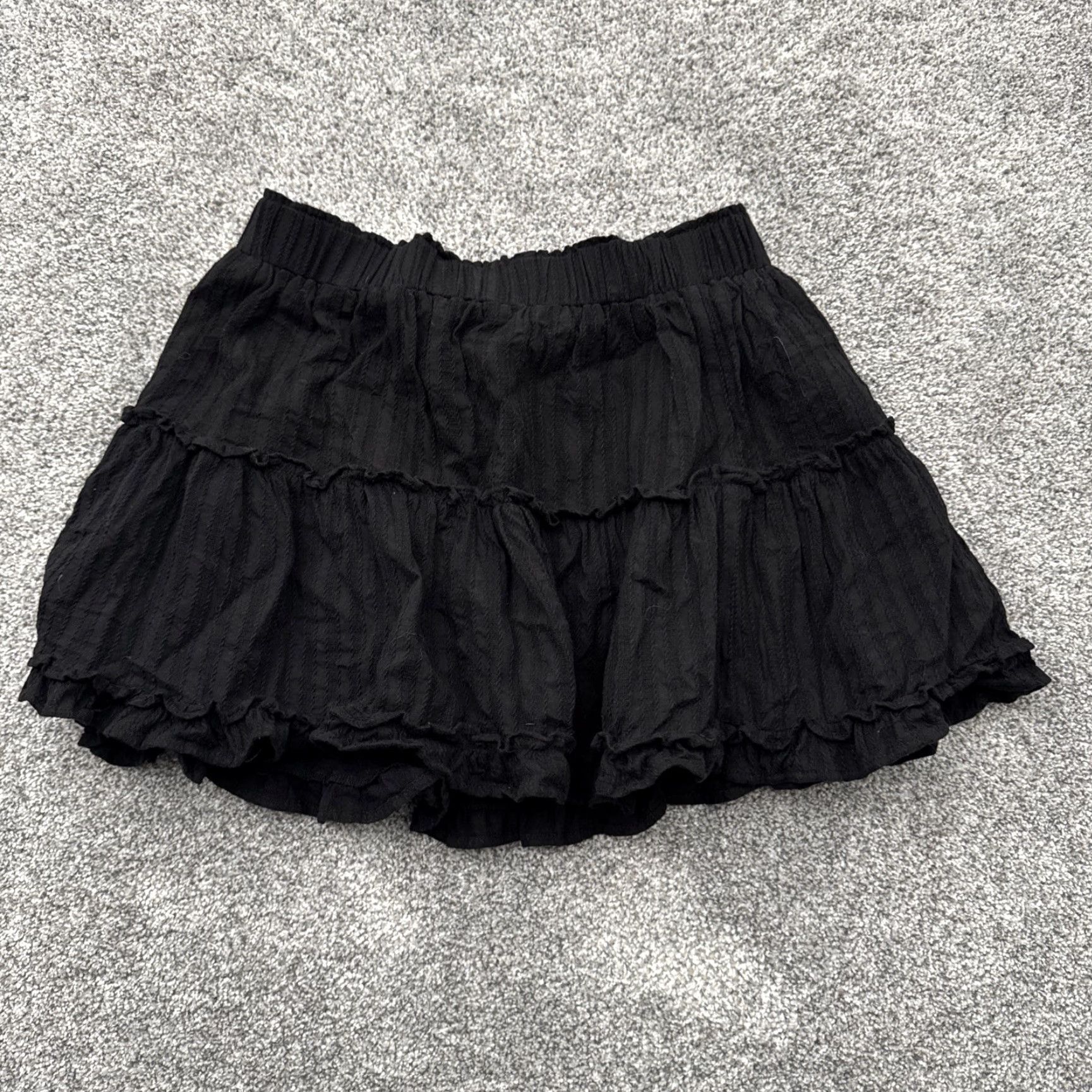 Vintage Polly Skirt Women Skirt Knee Length Black 100% Cotton Elastic Waist Boho Fairycore Cottagecore Tiered Ruffle Whimsigoth Peasant Vintage No N/A Size 30" / US 8 / IT 44 - 6 Thumbnail