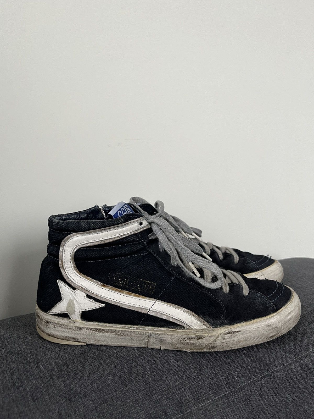 Golden Goose Golden Goose Slide Distressed Hi-top Sneakers Size US 7 / EU 40 - 1 Thumbnail