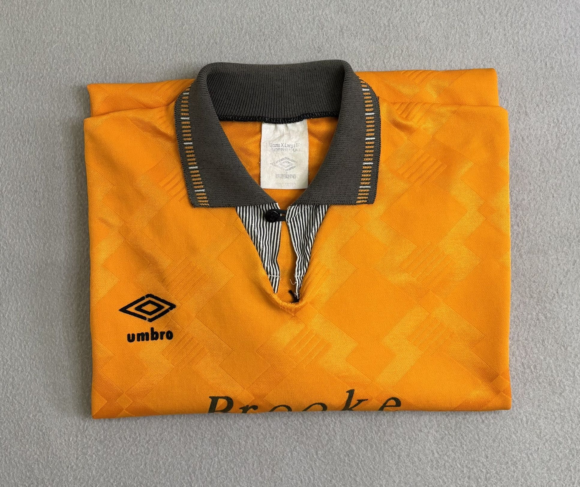 Umbro × Vintage Brooke Bond Tea #7 Umbro Soccer Jersey Size XL Size US XL / EU 56 / 4 - 15 Thumbnail