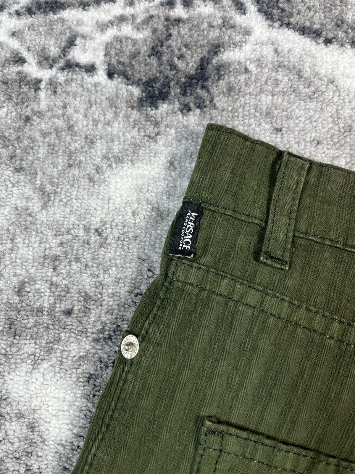 Versace Versace Olive Green Straight Fit Pants Made In Italy Size US 34 / EU 50 - 13 Thumbnail