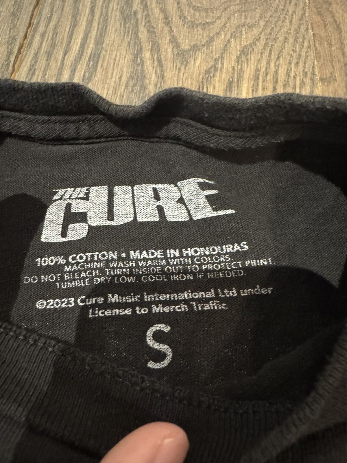 Vintage VINTAGE THE CURE T SHIRT Size US S / EU 44-46 / 1 - 3 Thumbnail