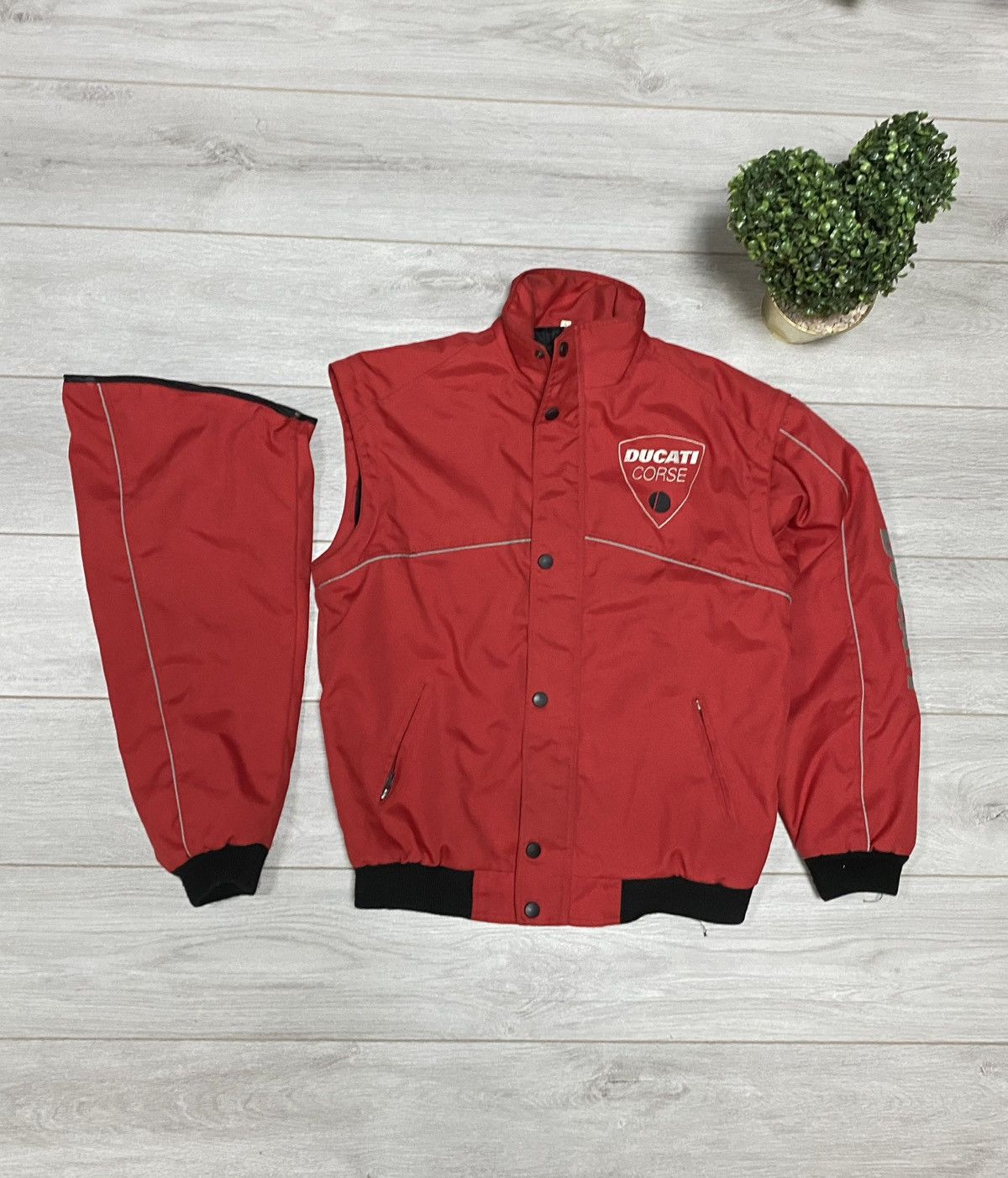 Ducati Ducati corse competition jacket vest zip racing Size US L / EU 52-54 / 3 - 4 Thumbnail