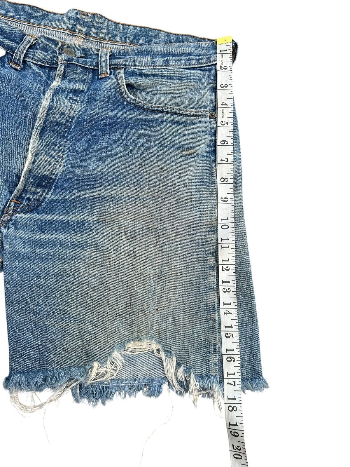Levi's Thrashed 70s-80s Vintage Levis 6 Selvedge Short Denim jeans Size US 33 - 22 Thumbnail