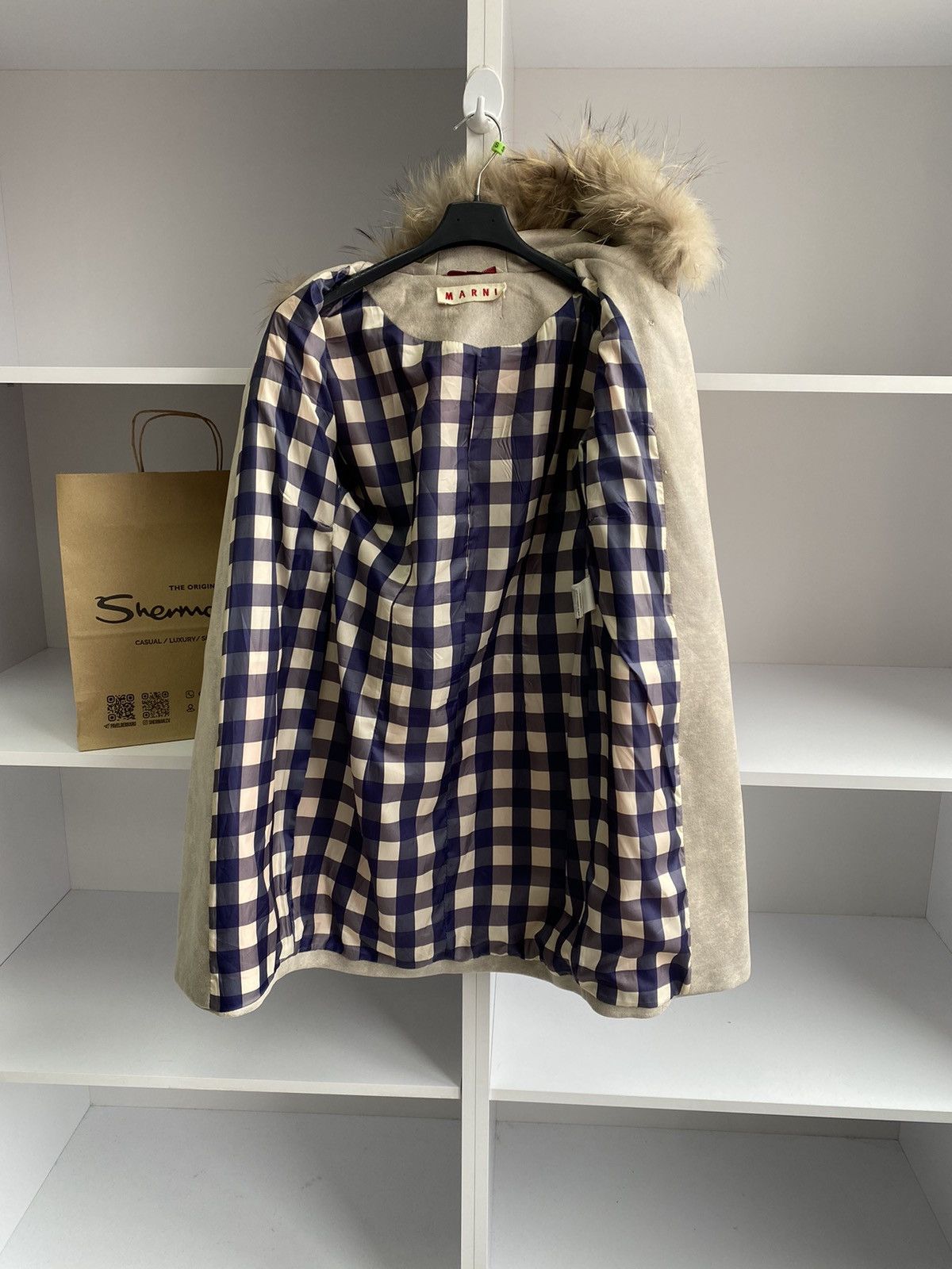 Marni × Vintage Vintage Marni Women’s Street wear Luxury Coat with fur Size S / US 4 / IT 40 - 9 Thumbnail