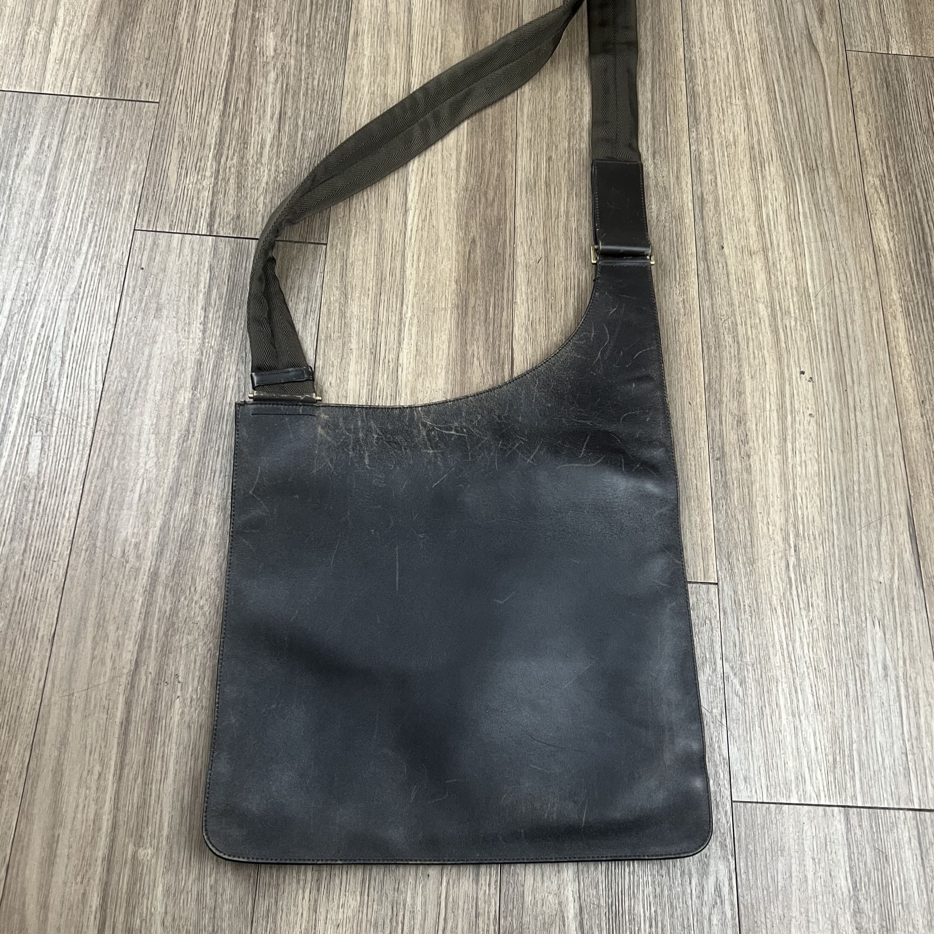 Prada Prada Vintage Asymmetric Leather Shoulder Bag Size ONE SIZE - 8 Thumbnail