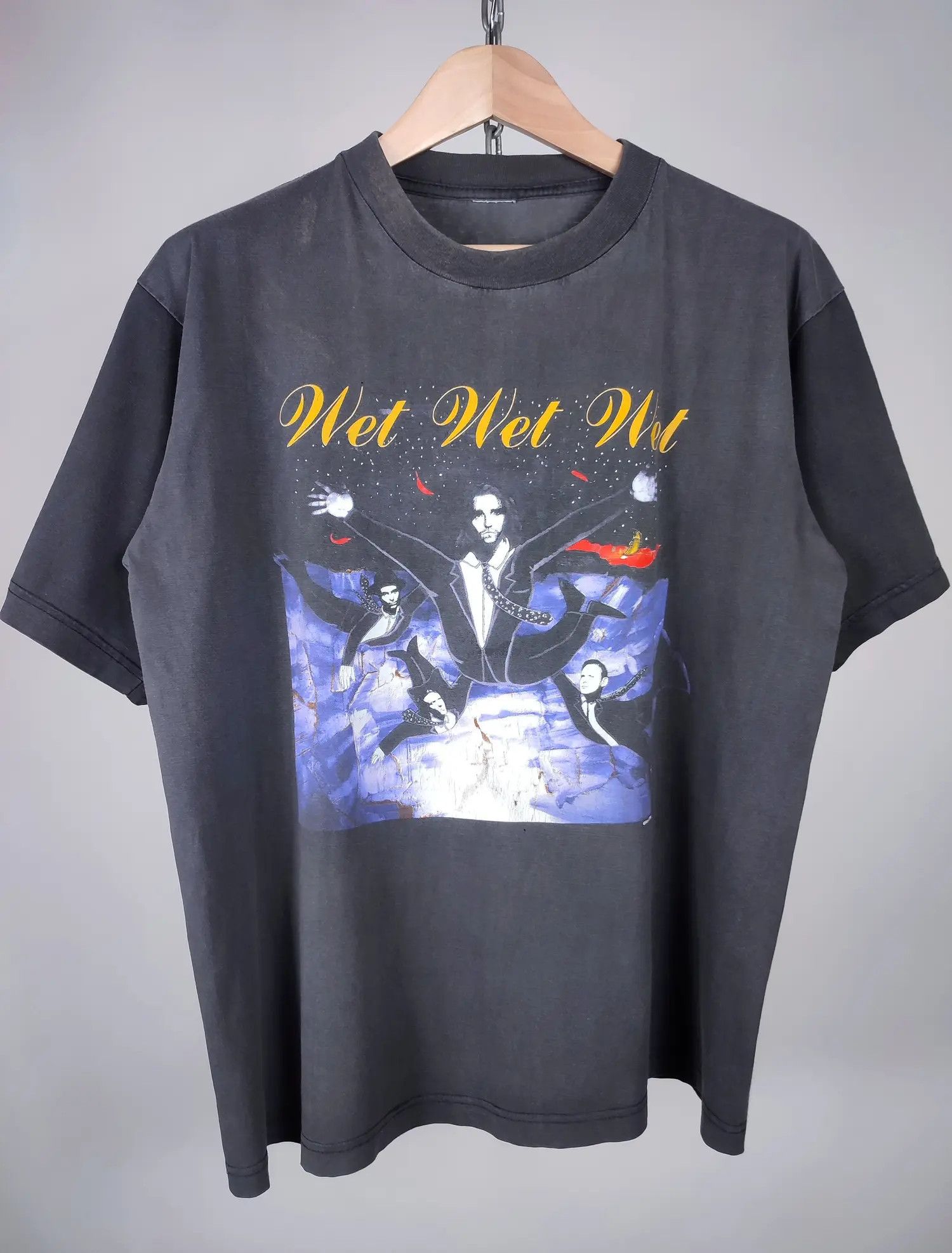 Band Tees × Vintage Vintage 90s World Tour Wet Fade Japanese T-shirt Size US XL / EU 56 / 4 - 2 Thumbnail